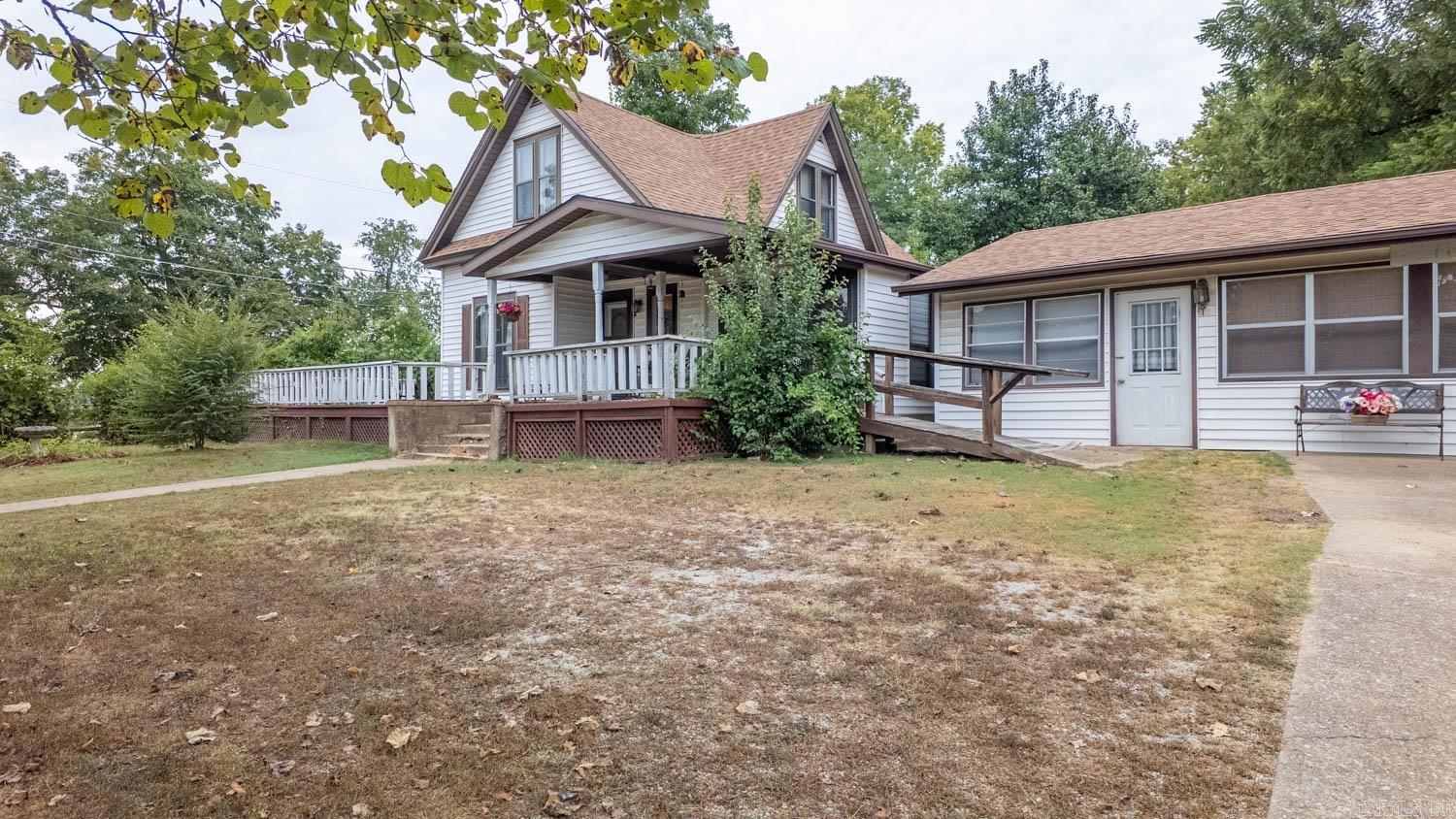 202 W 3rd Street  Hardy, AR