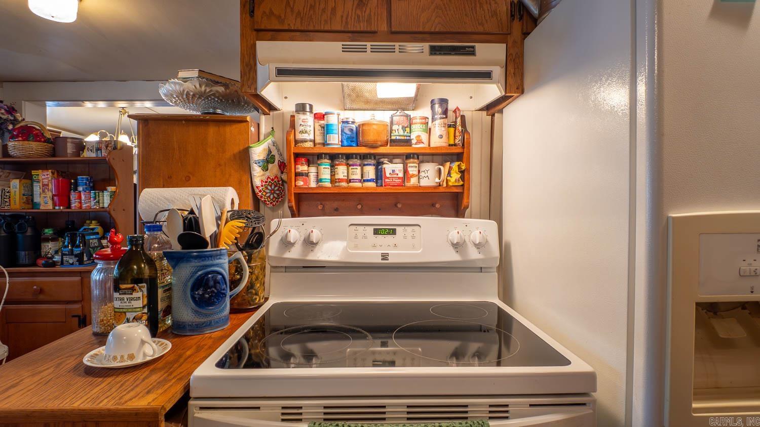 202 W 3rd Street  Hardy, AR