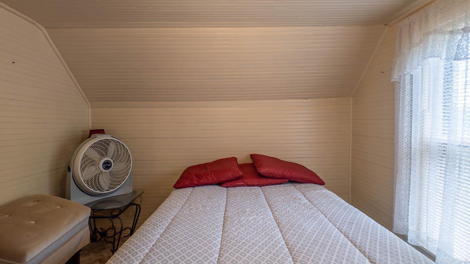 202 W 3rd Street  Hardy, AR