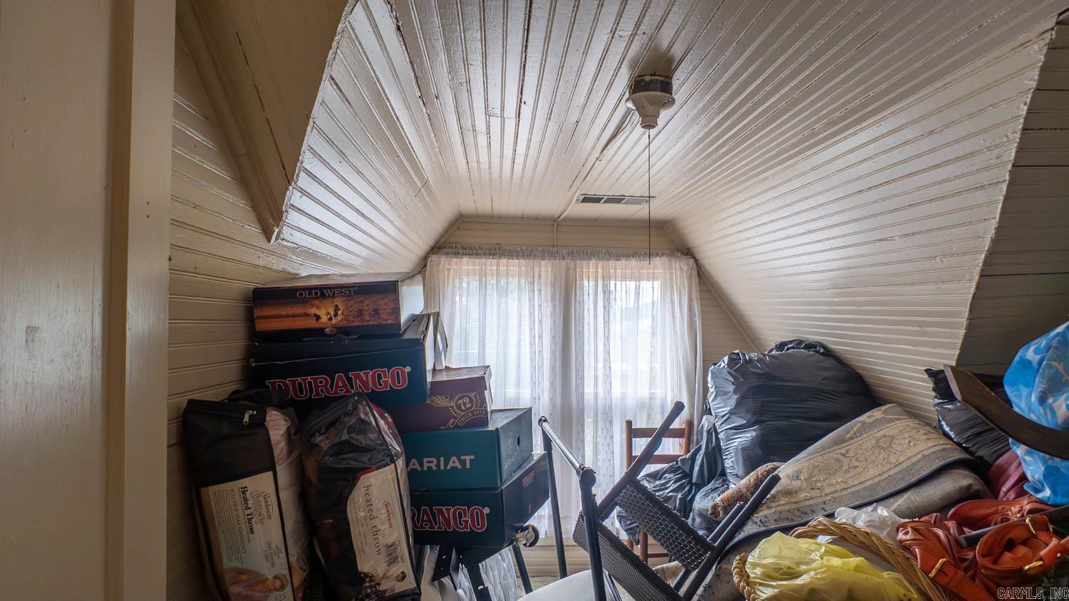 202 W 3rd Street  Hardy, AR