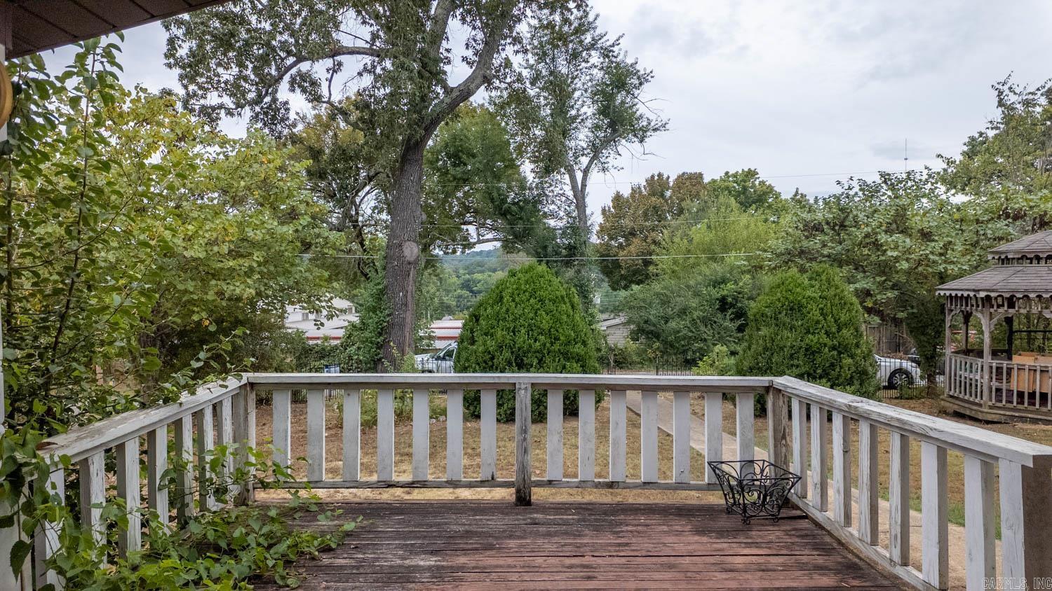 202 W 3rd Street  Hardy, AR