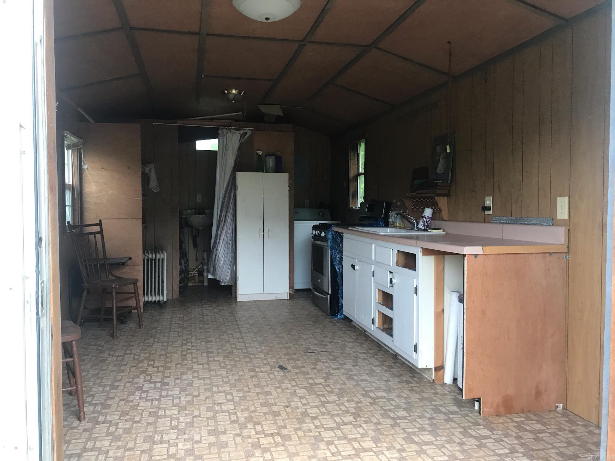 1008 Anderson  Mountain View, AR