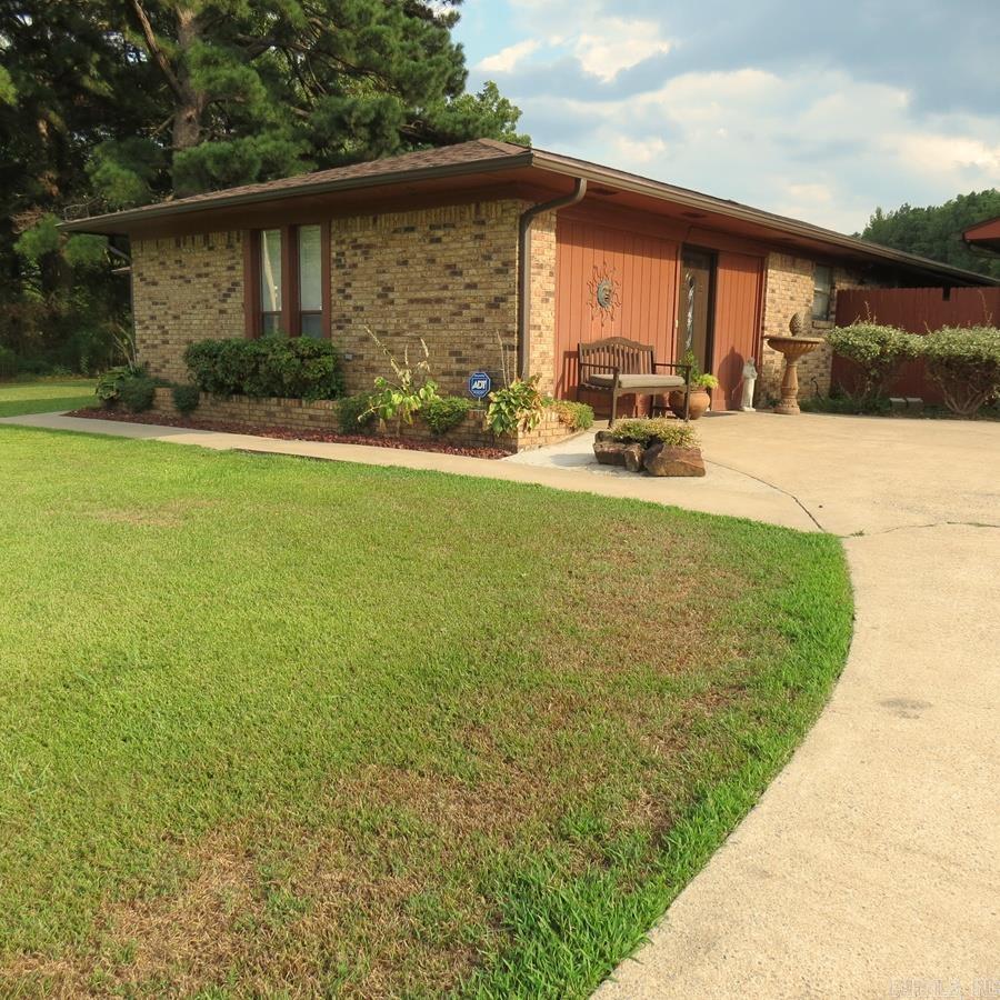 8930 Dyson  Pine Bluff, AR