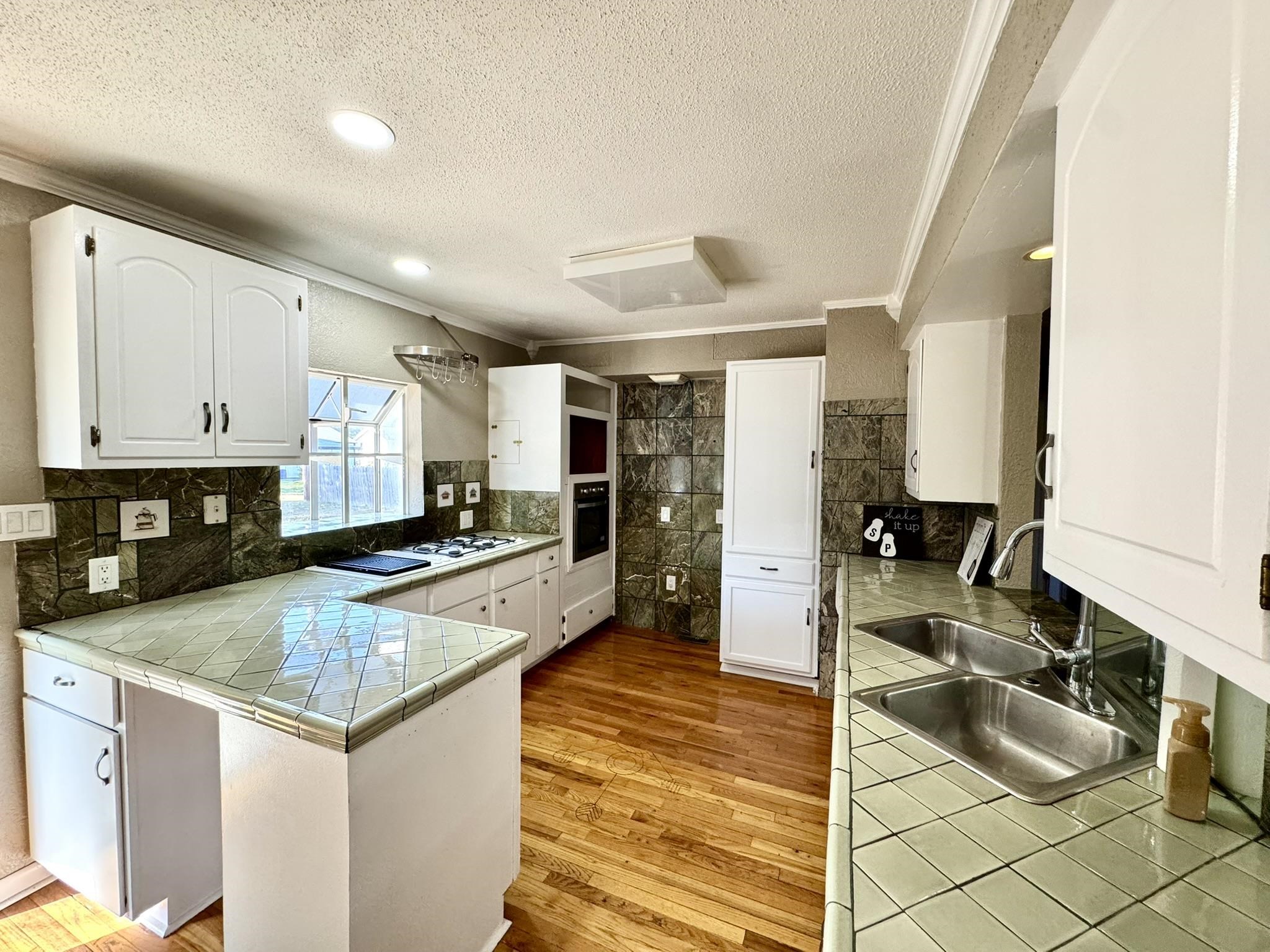 102 Capri Drive  Melbourne, AR