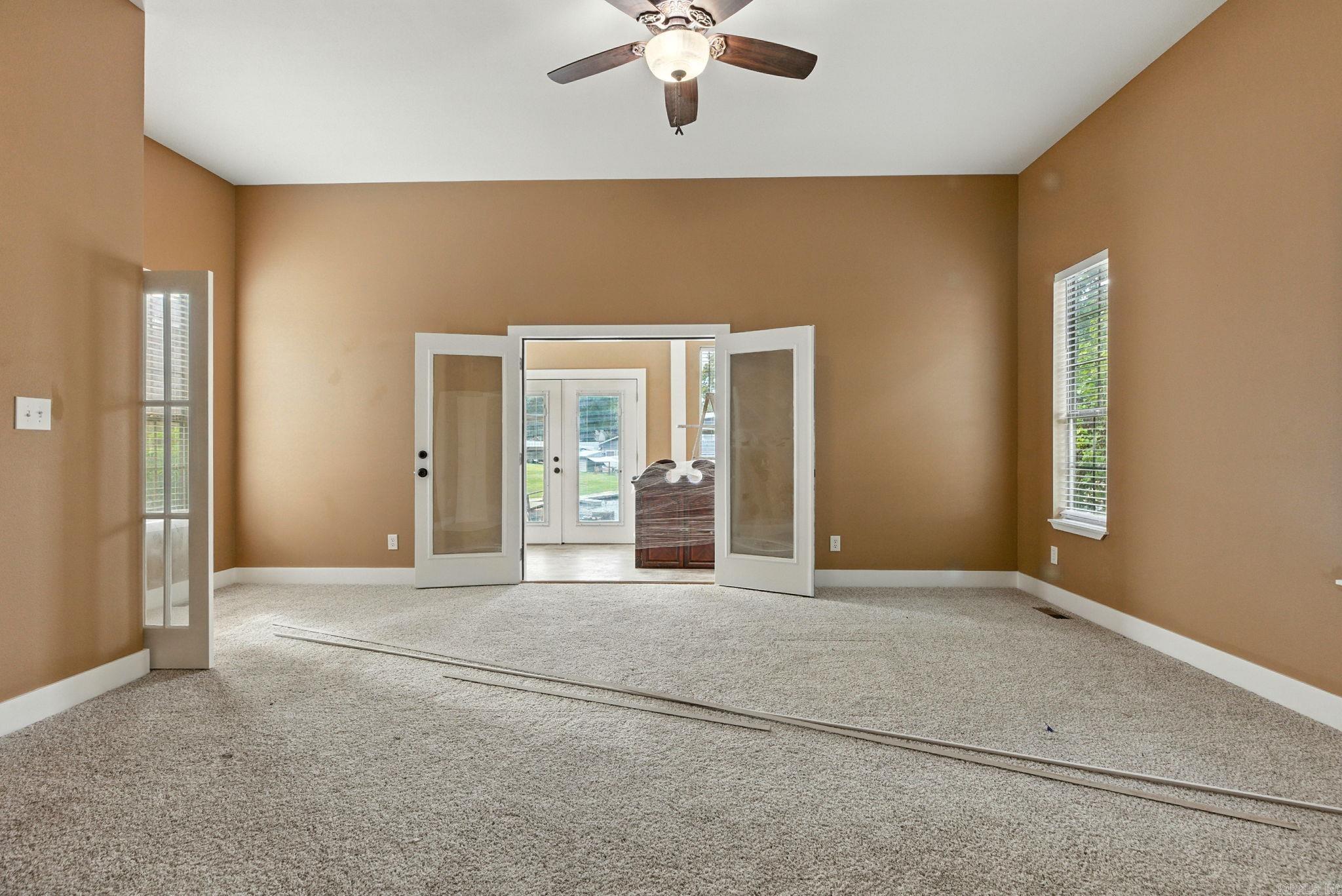 107 Loveless Ln  Royal, AR