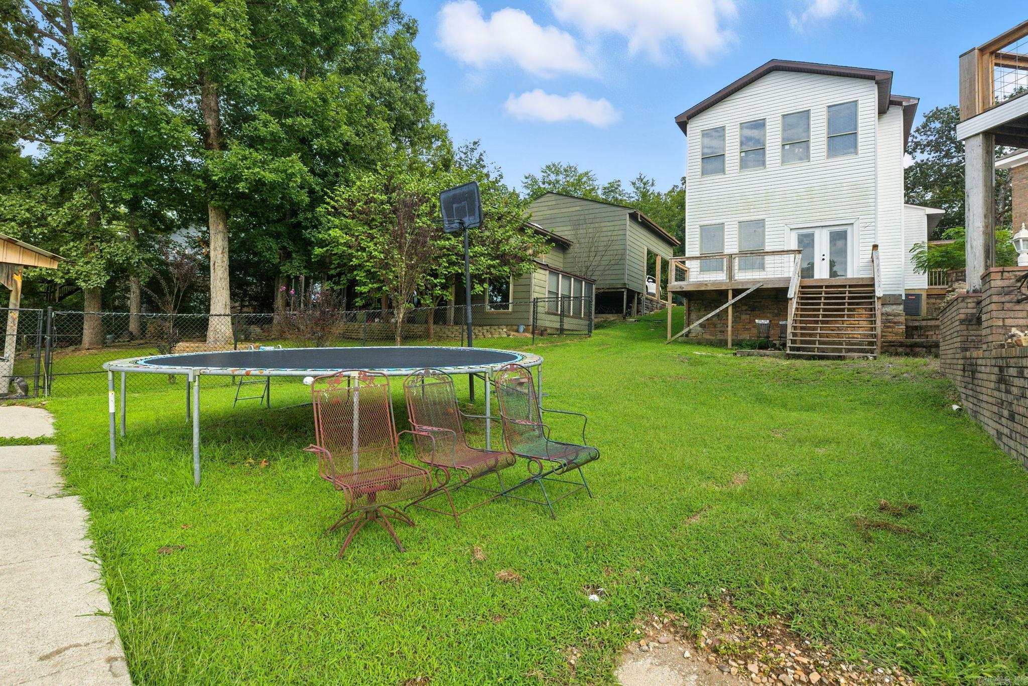 107 Loveless Ln  Royal, AR