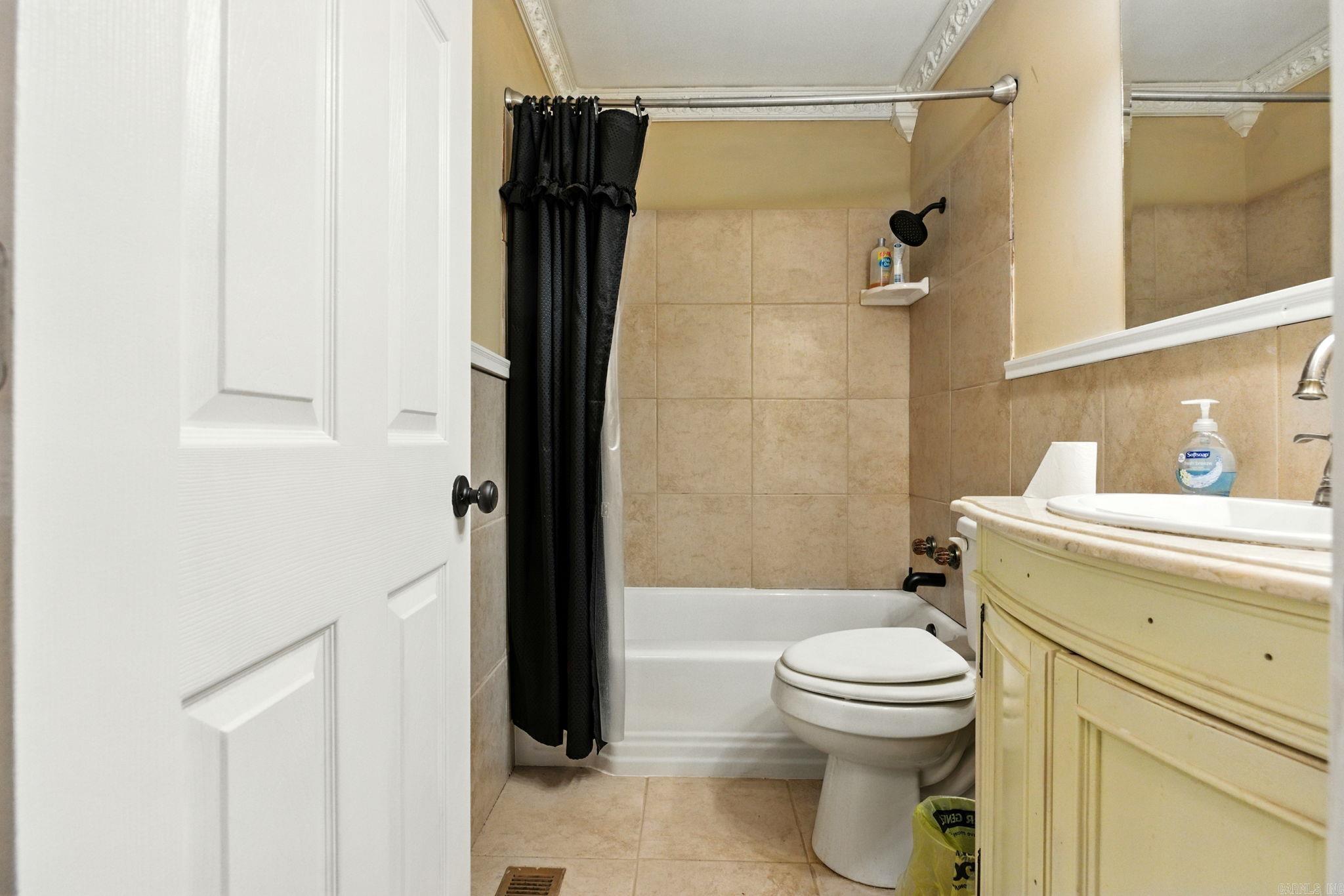 581 Charlie Stover  Royal, AR