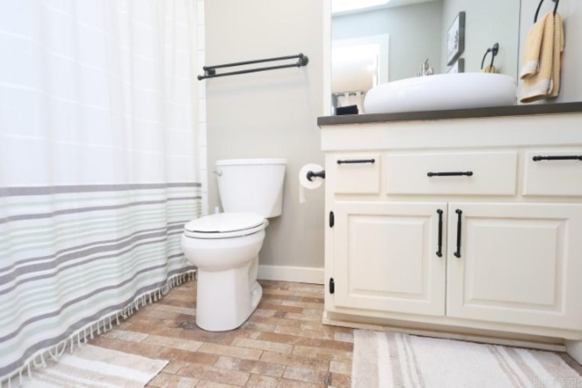 426 Windamere Terr  Hot Springs National Park, AR