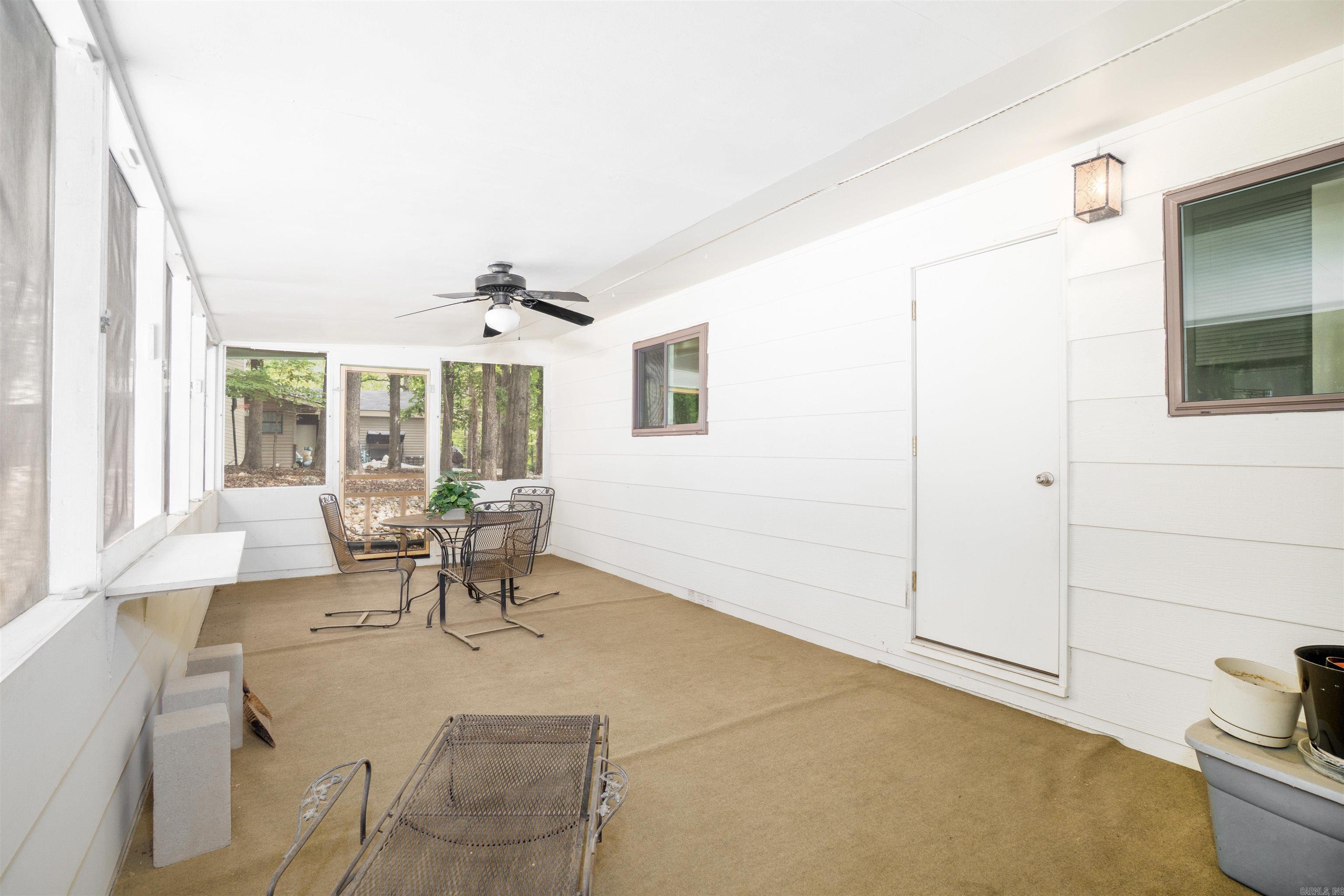 3 Valls  Hot Springs Village, AR