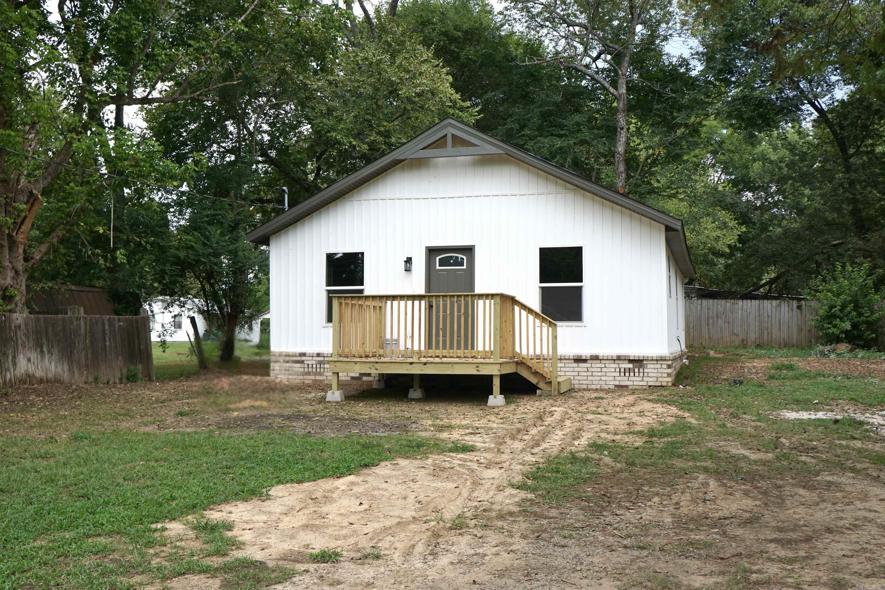 203 E Church Street Plumerville, AR 72127