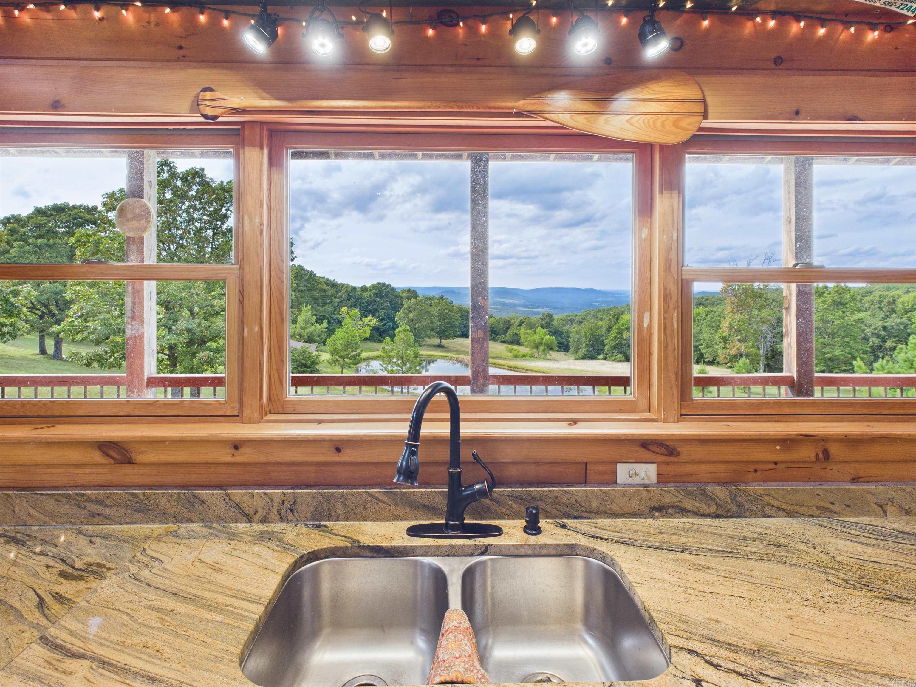 9178 Deer  Harrison, AR