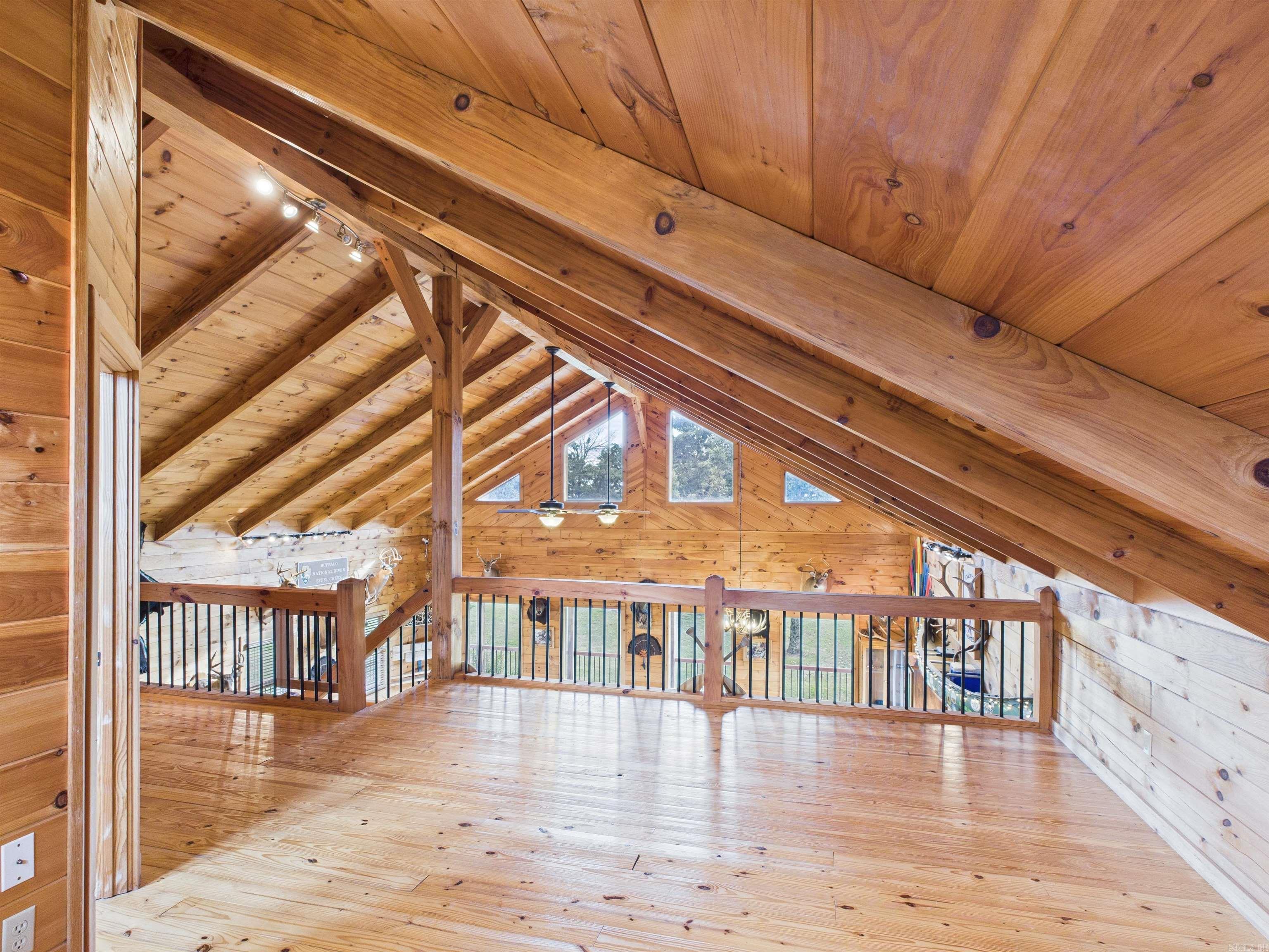 9178 Deer  Harrison, AR