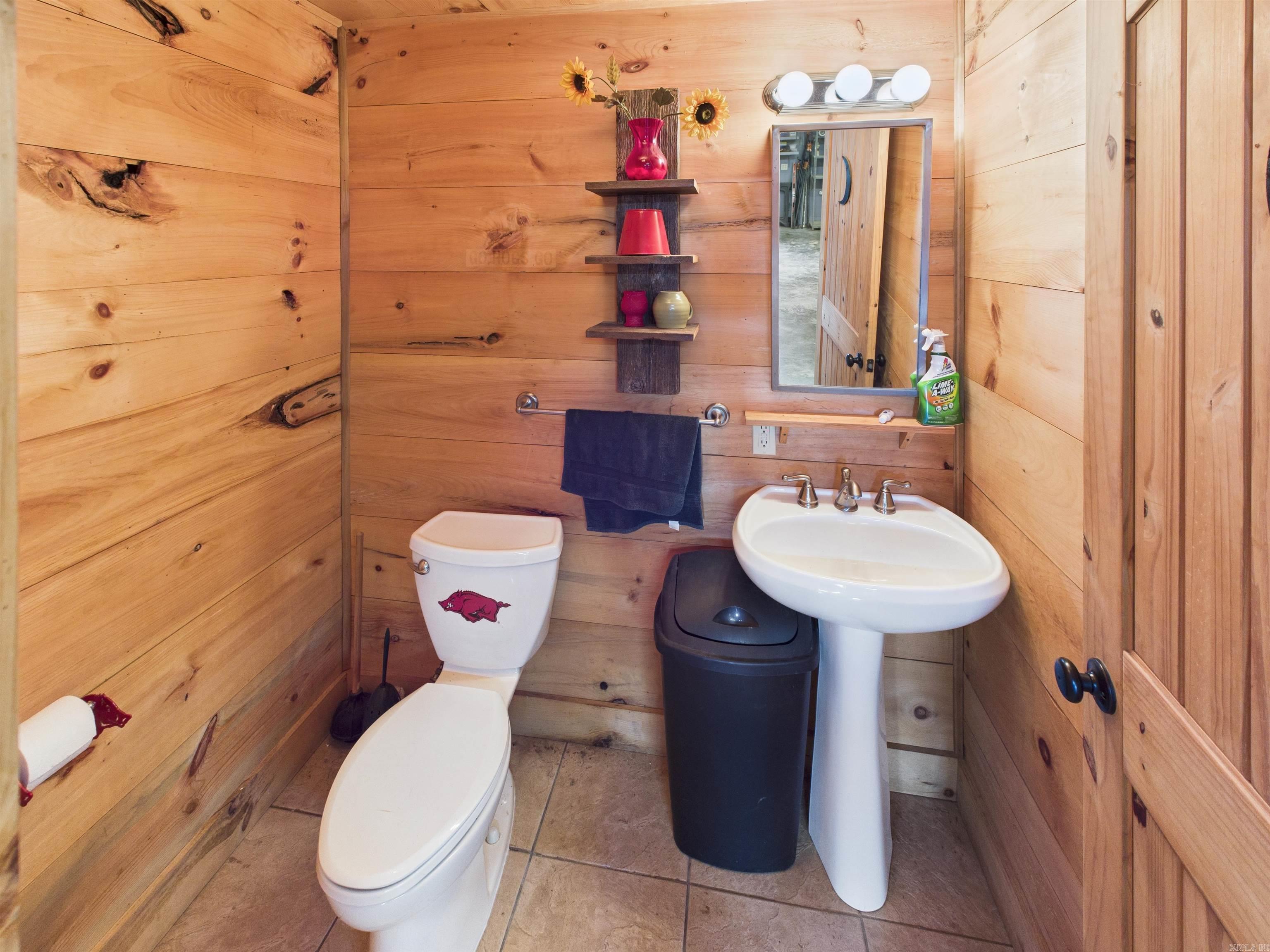 9178 Deer  Harrison, AR