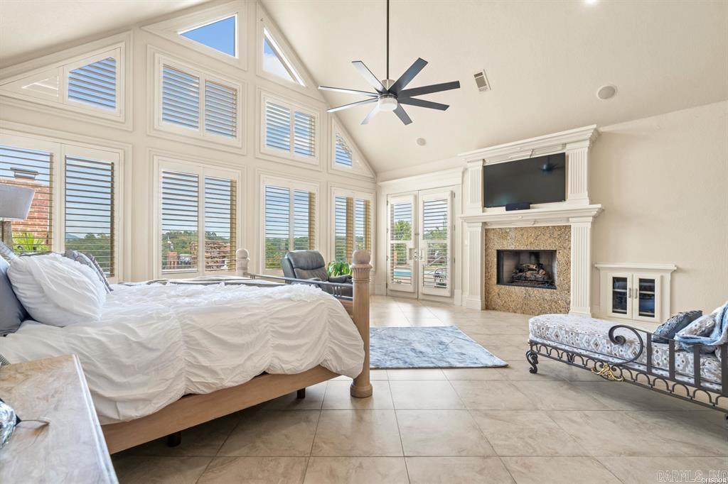 160 Cougar  Hot Springs, AR