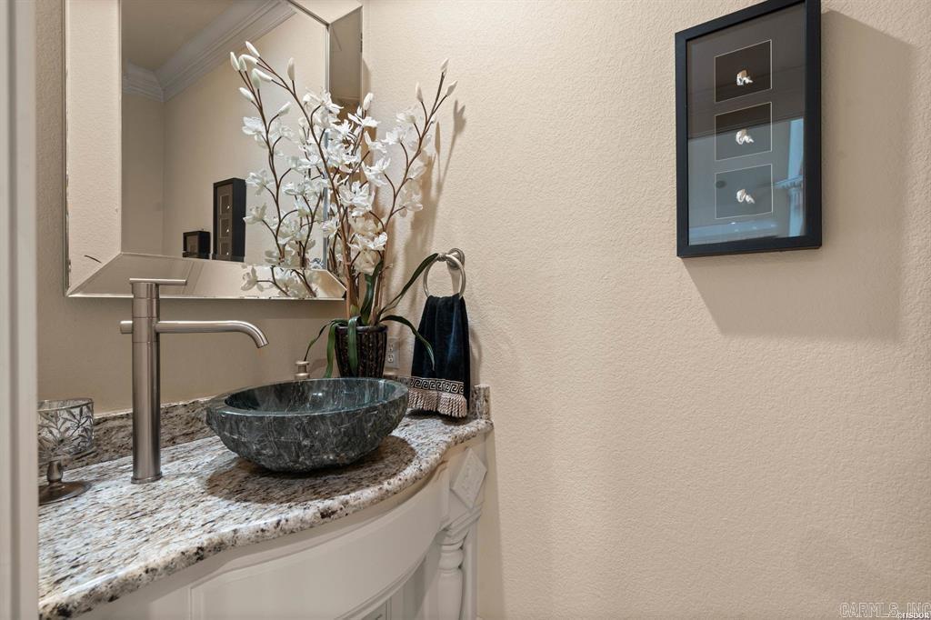 160 Cougar  Hot Springs, AR