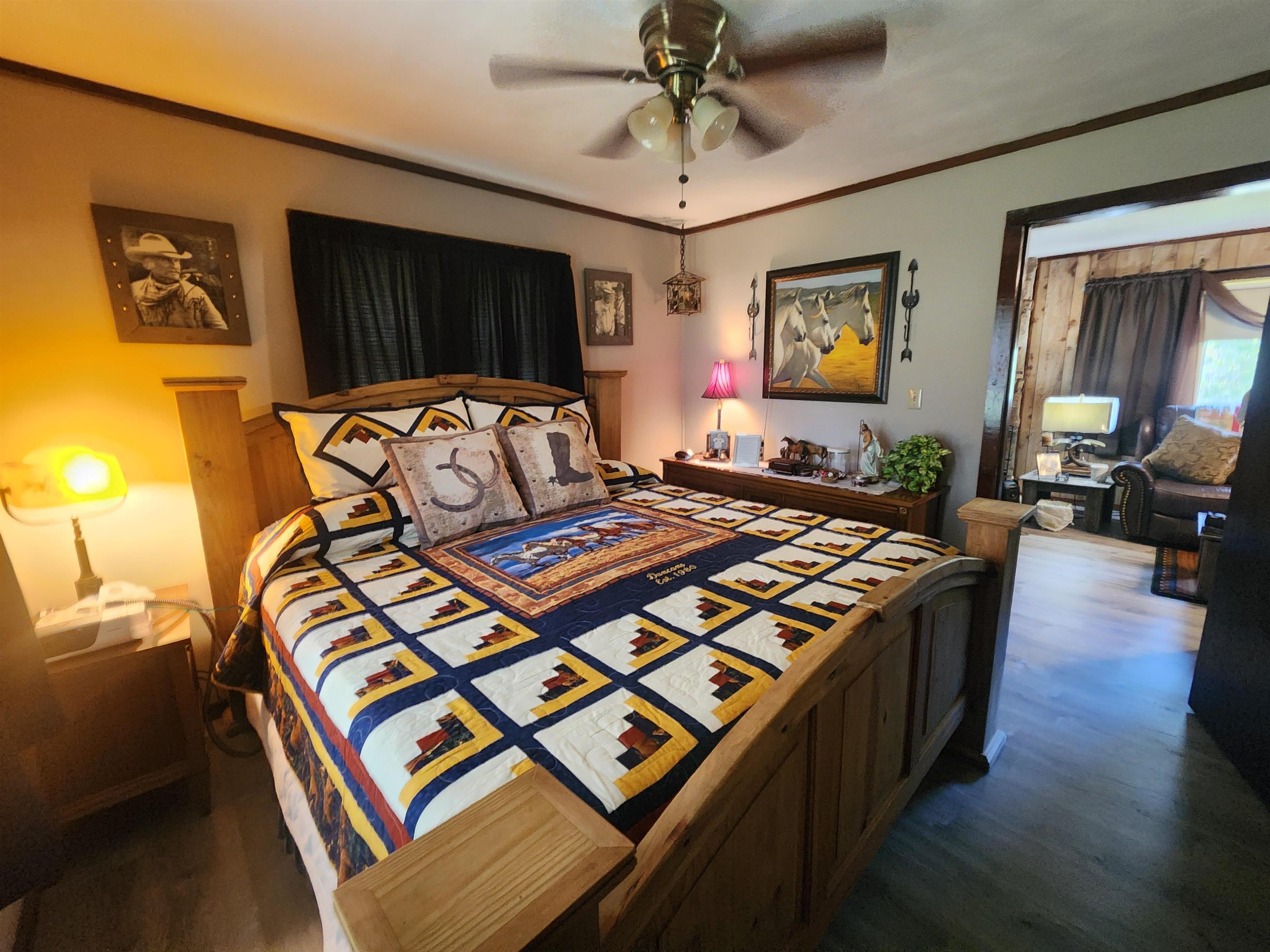 46 Crossroads  Highland, AR