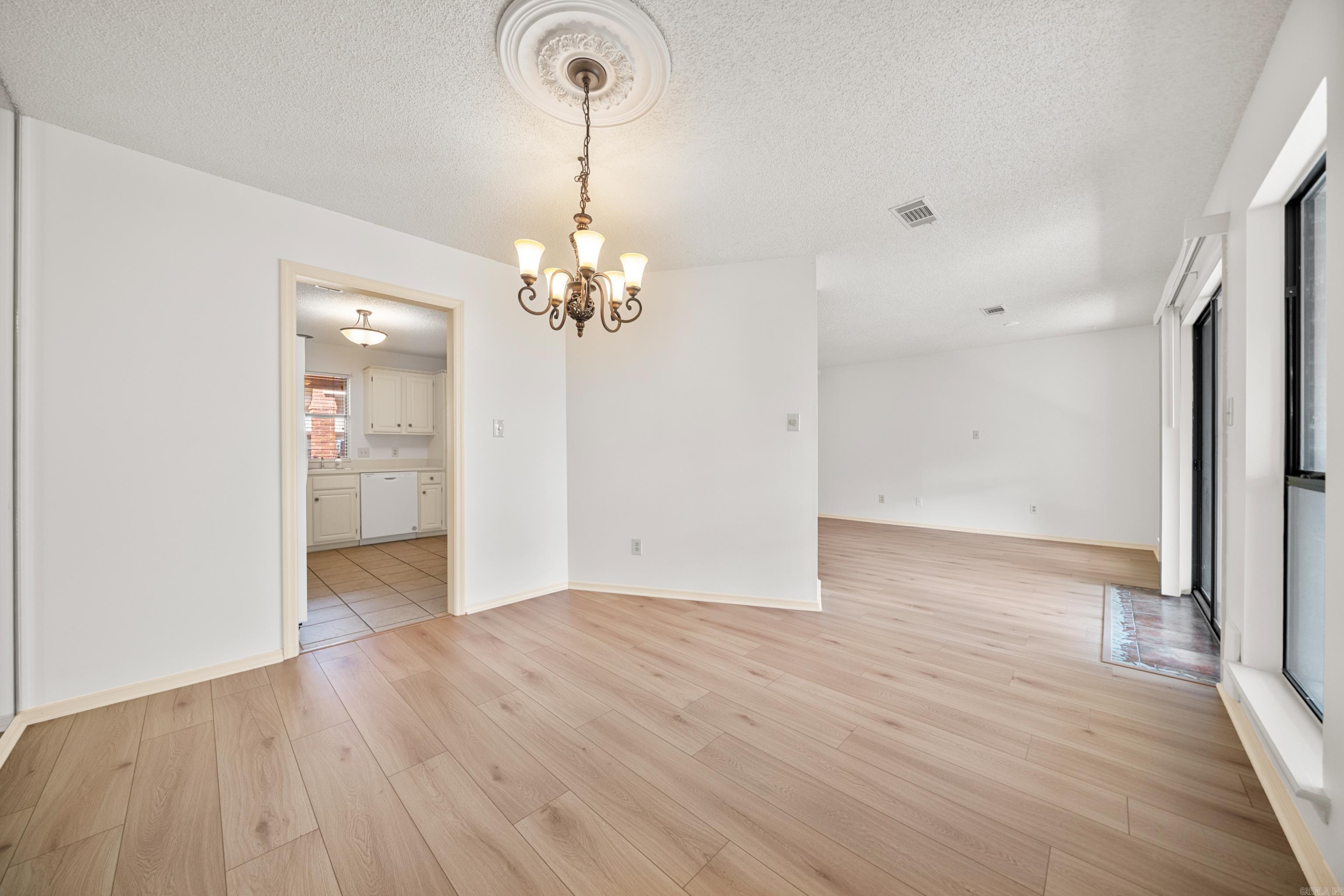 124 Corporate Ter Hot Springs, AR 71913