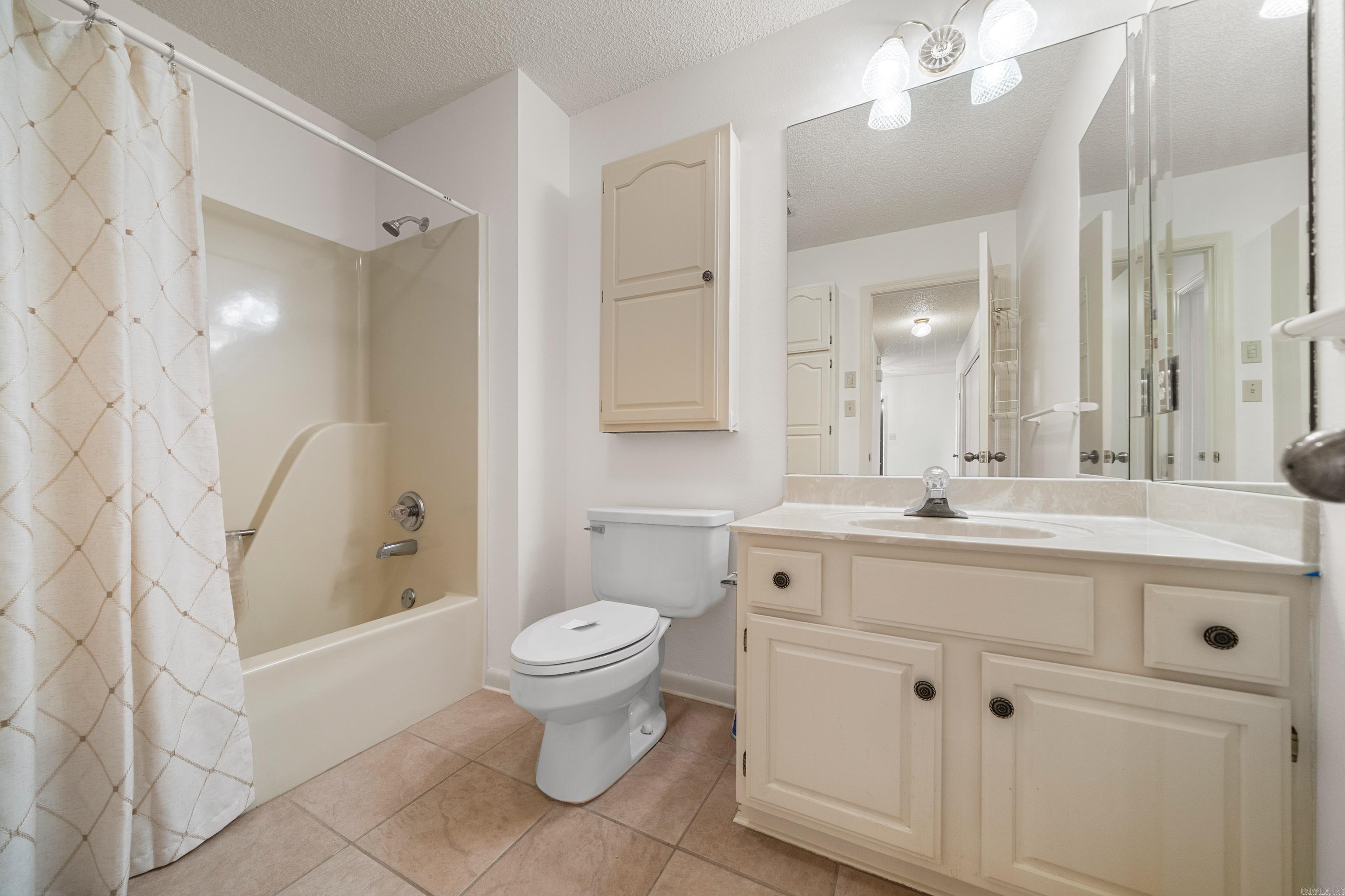 124 Corporate Ter Hot Springs, AR 71913