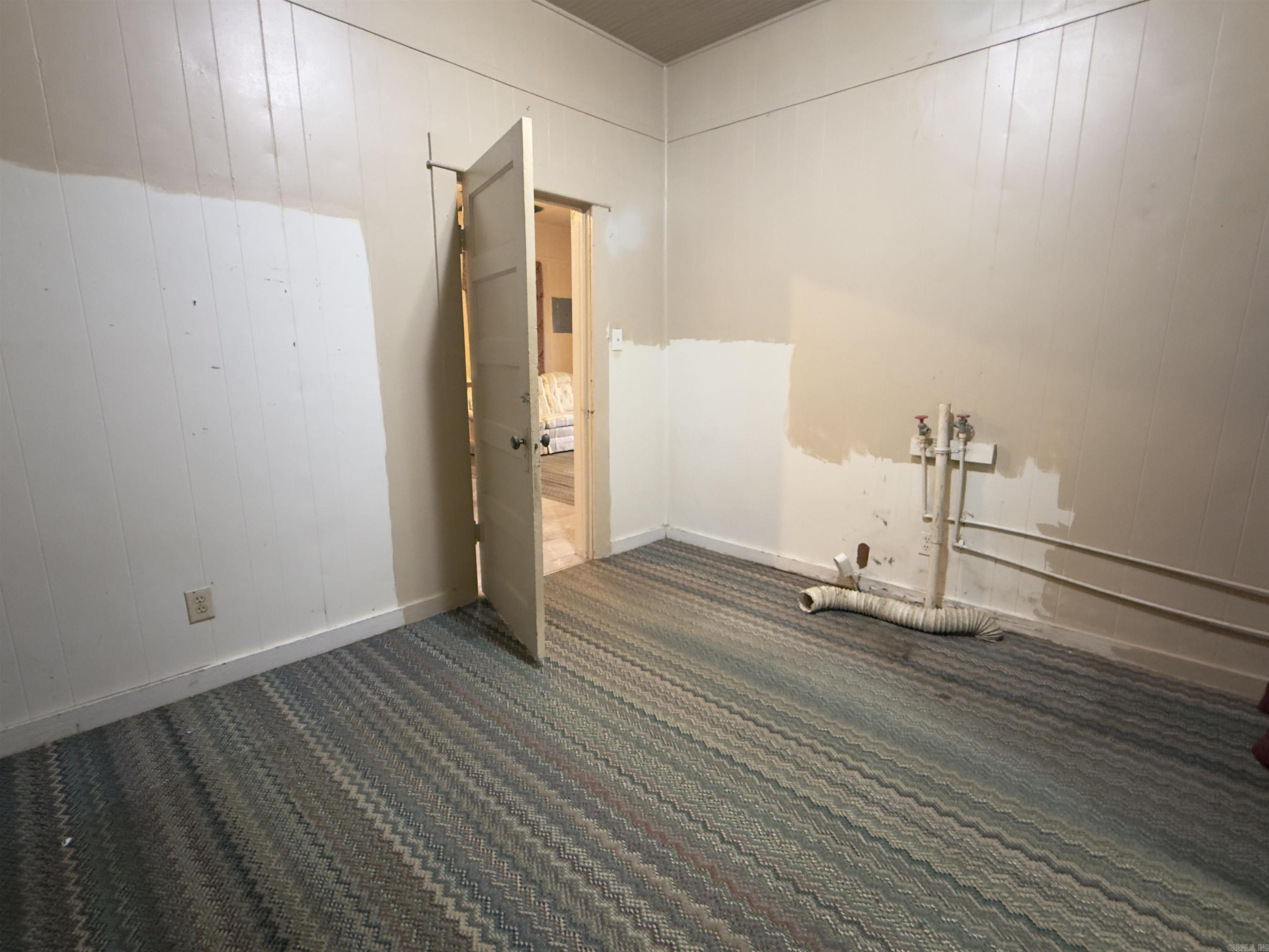 188 W Water Street Dover, AR 72837