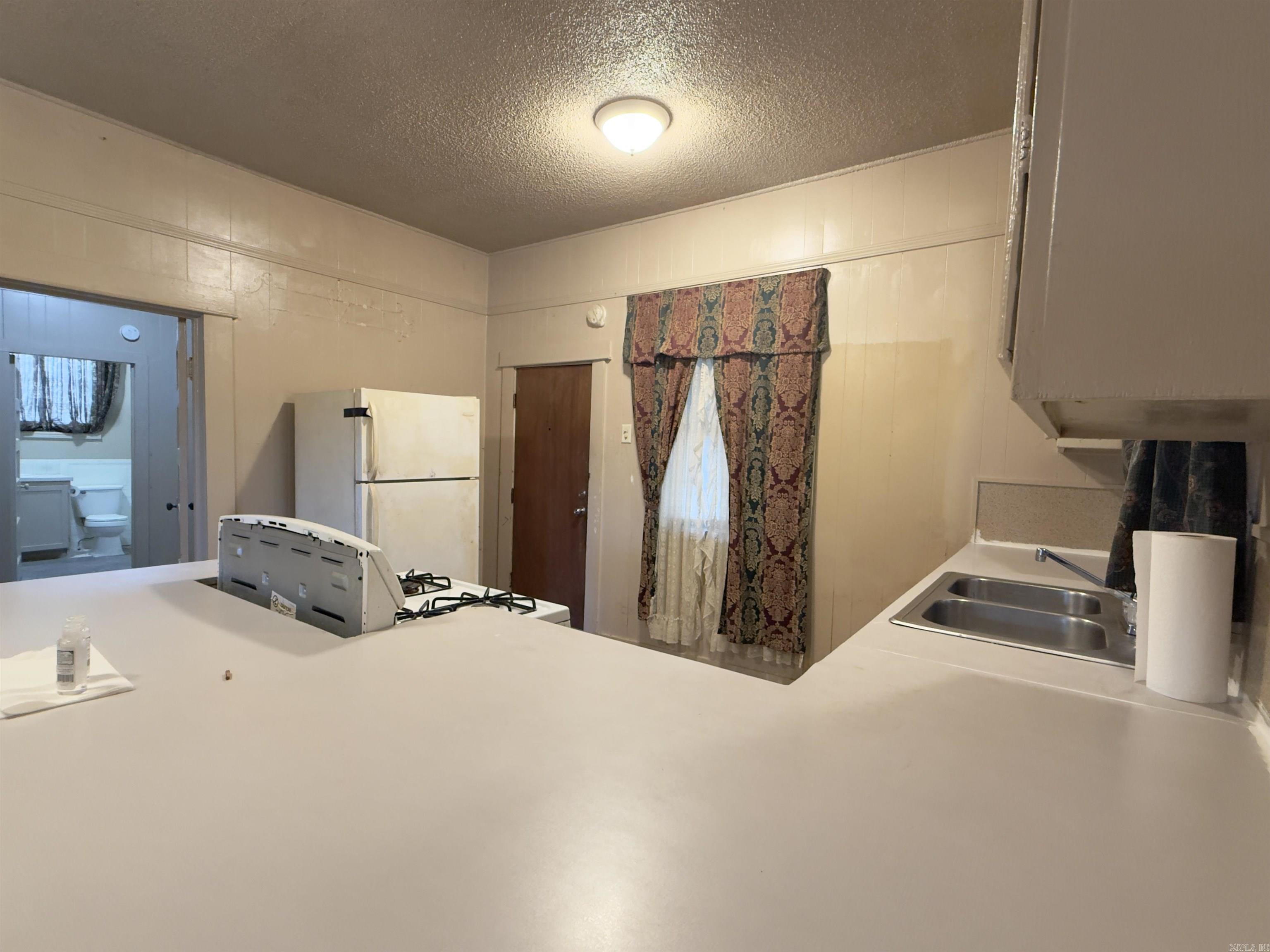 188 W Water Street Dover, AR 72837