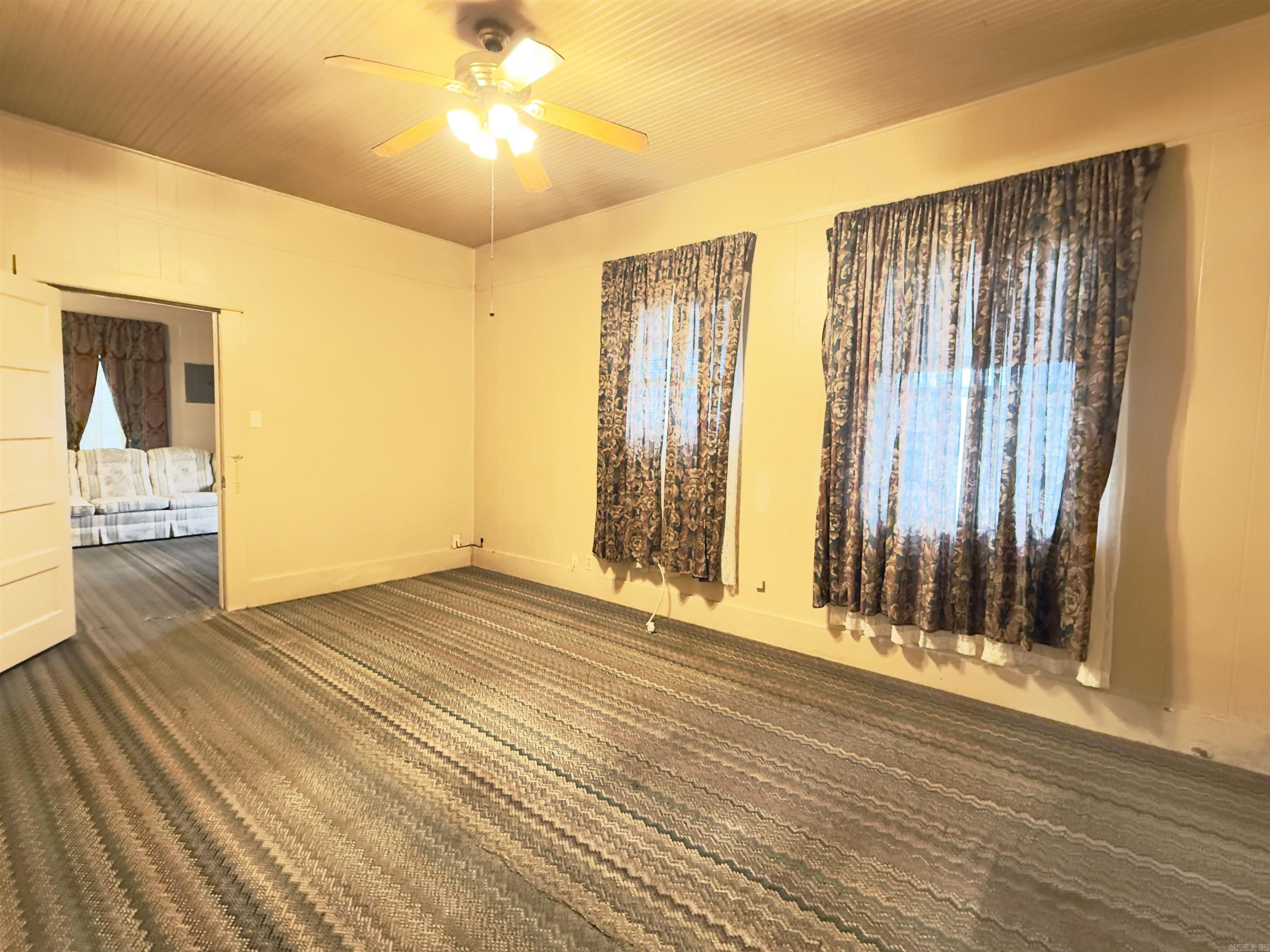 188 W Water Street Dover, AR 72837