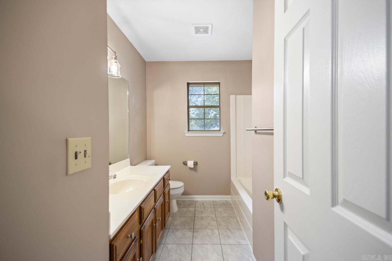 6 Post Oak Sherwood, AR 72120