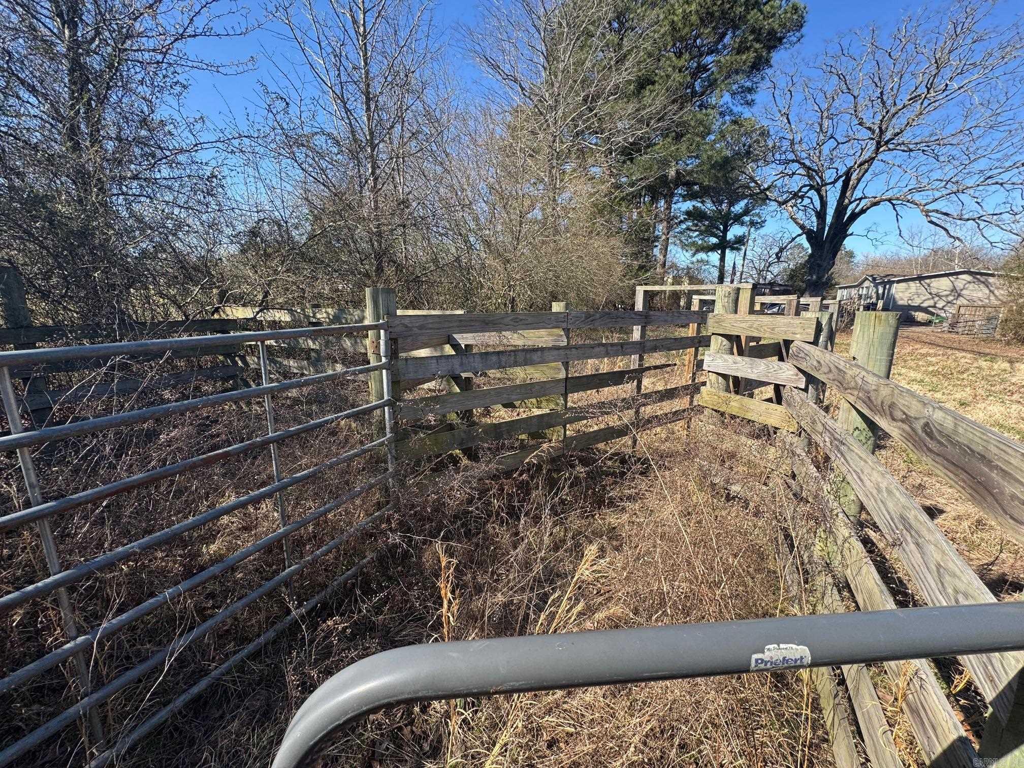 4044 Hwy 36 W  Center Hill, AR