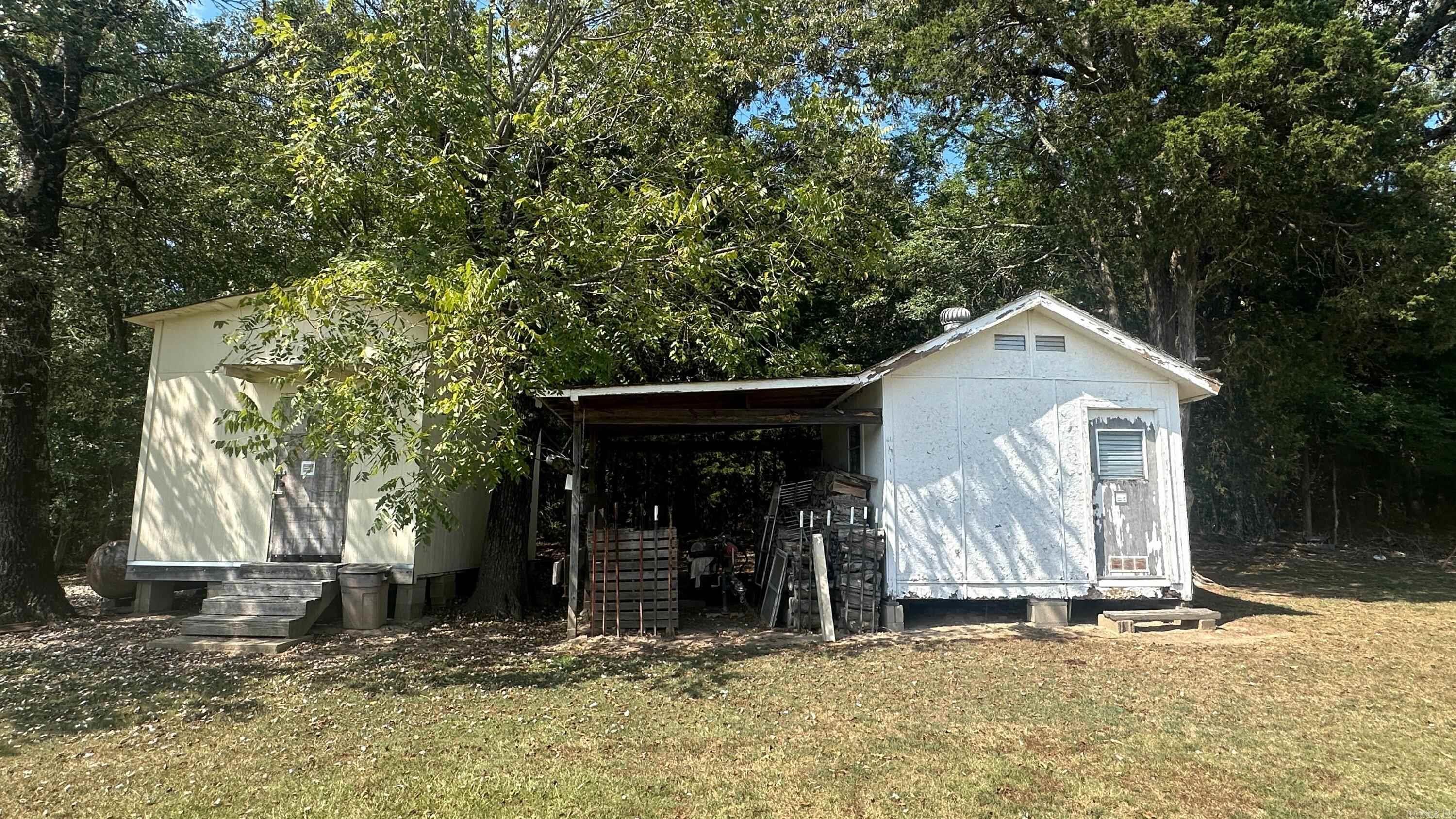 730 HWY 258 Bald Knob, AR 72010