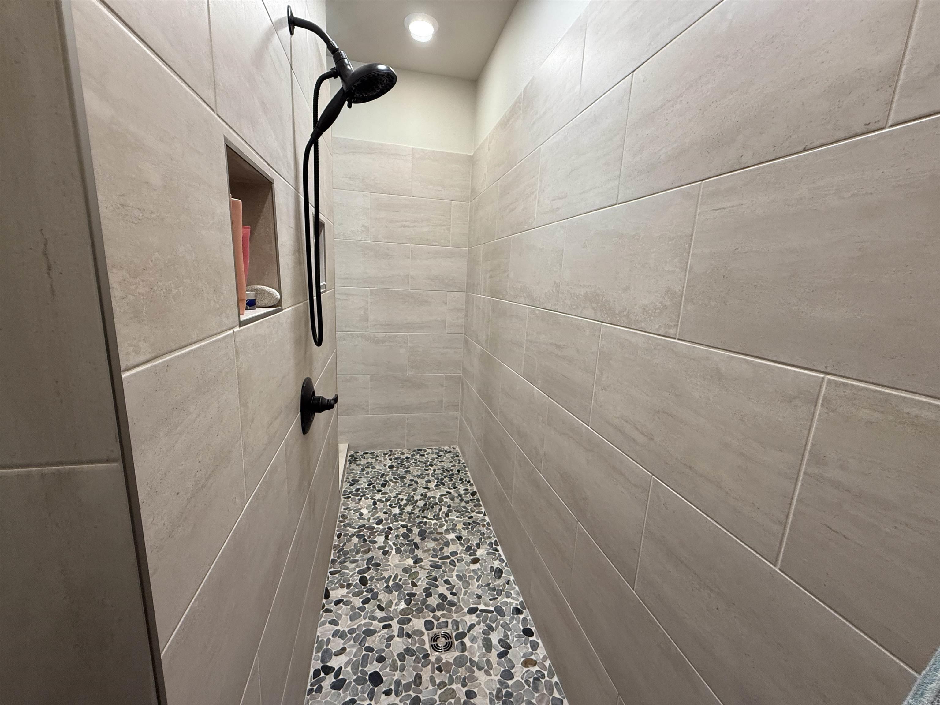 3027 Sue Street Benton, AR 72015