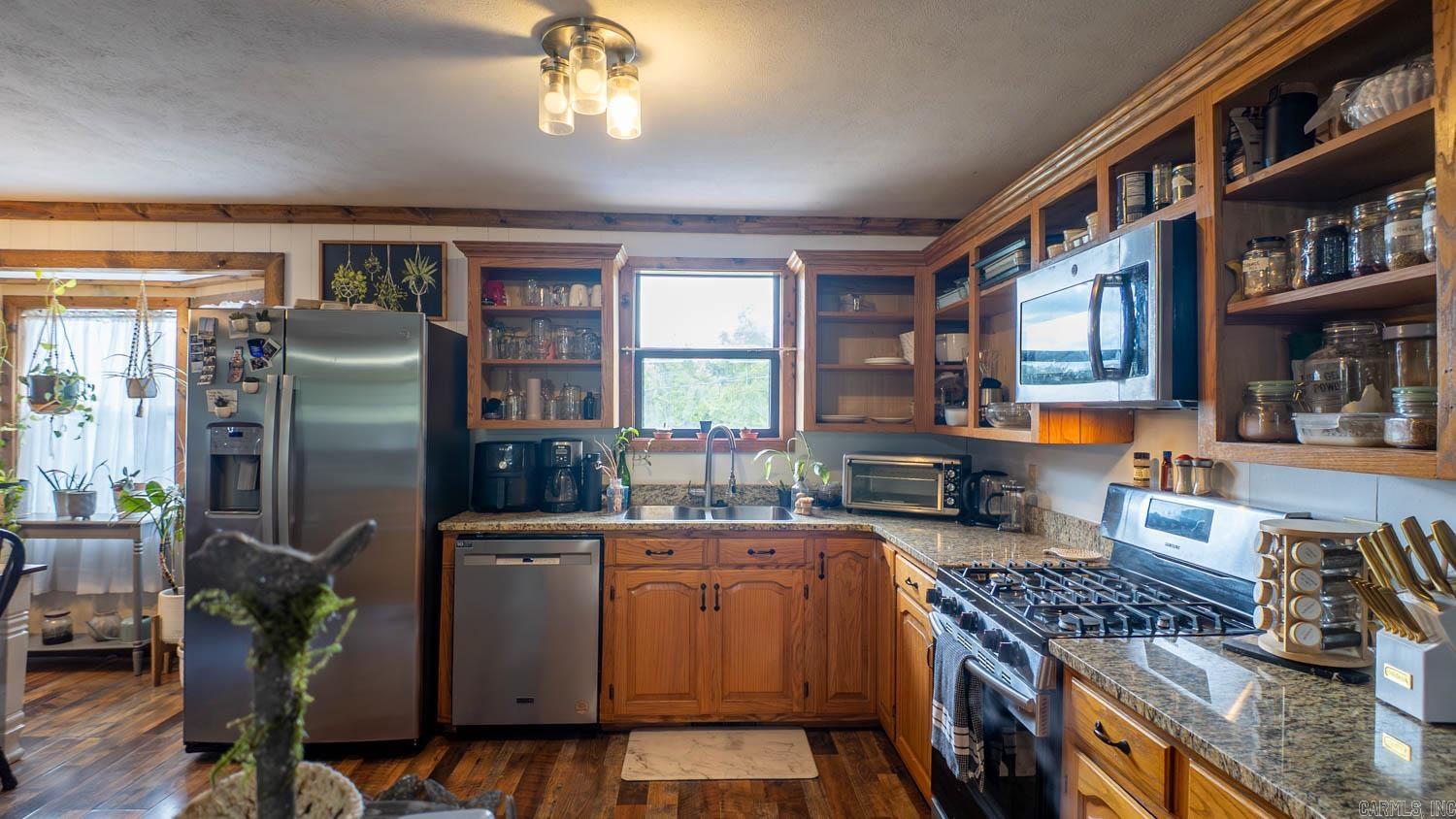 570 Missouri Avenue  Mammoth Spring, AR