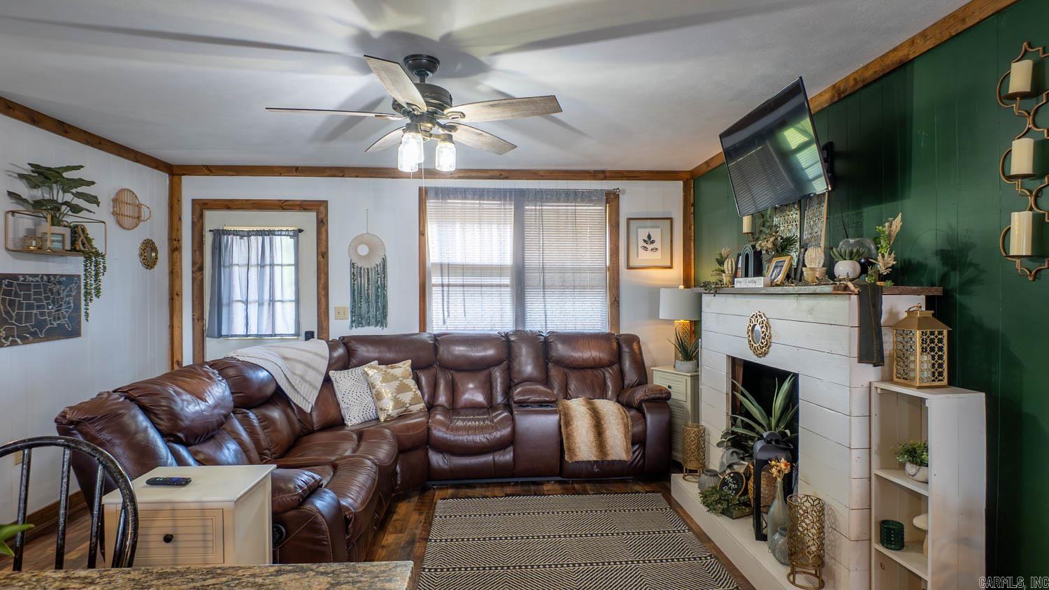 570 Missouri Avenue  Mammoth Spring, AR