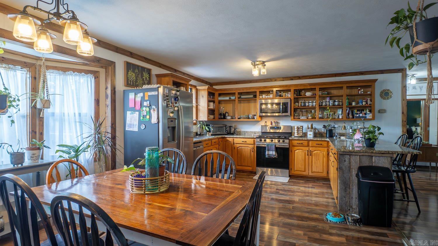 570 Missouri Avenue  Mammoth Spring, AR