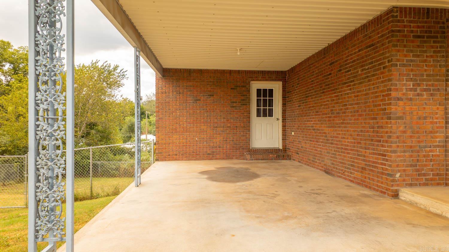 570 Missouri Avenue  Mammoth Spring, AR