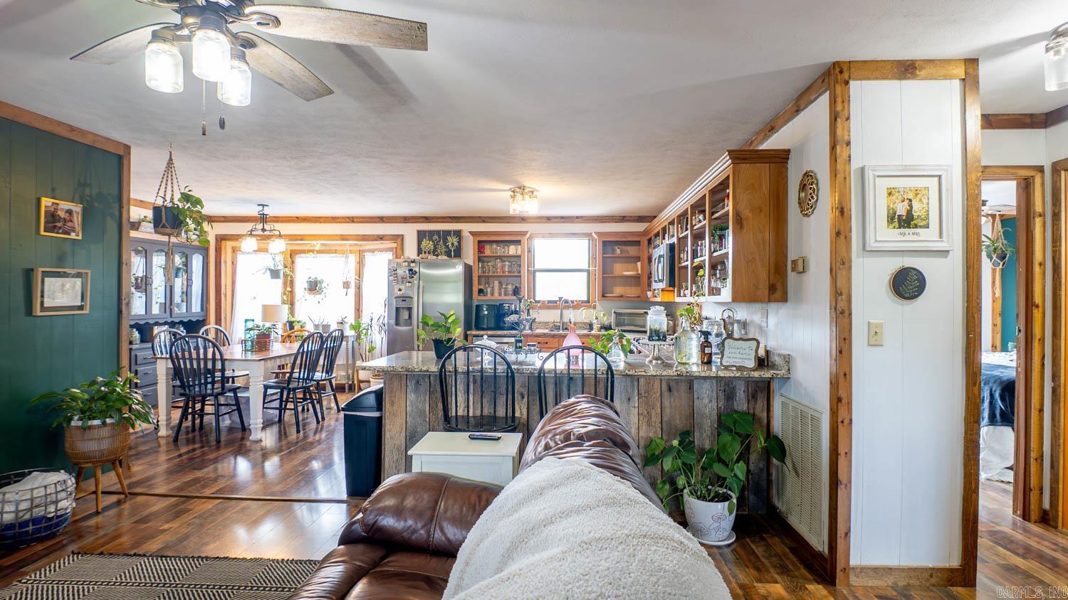 570 Missouri Avenue  Mammoth Spring, AR