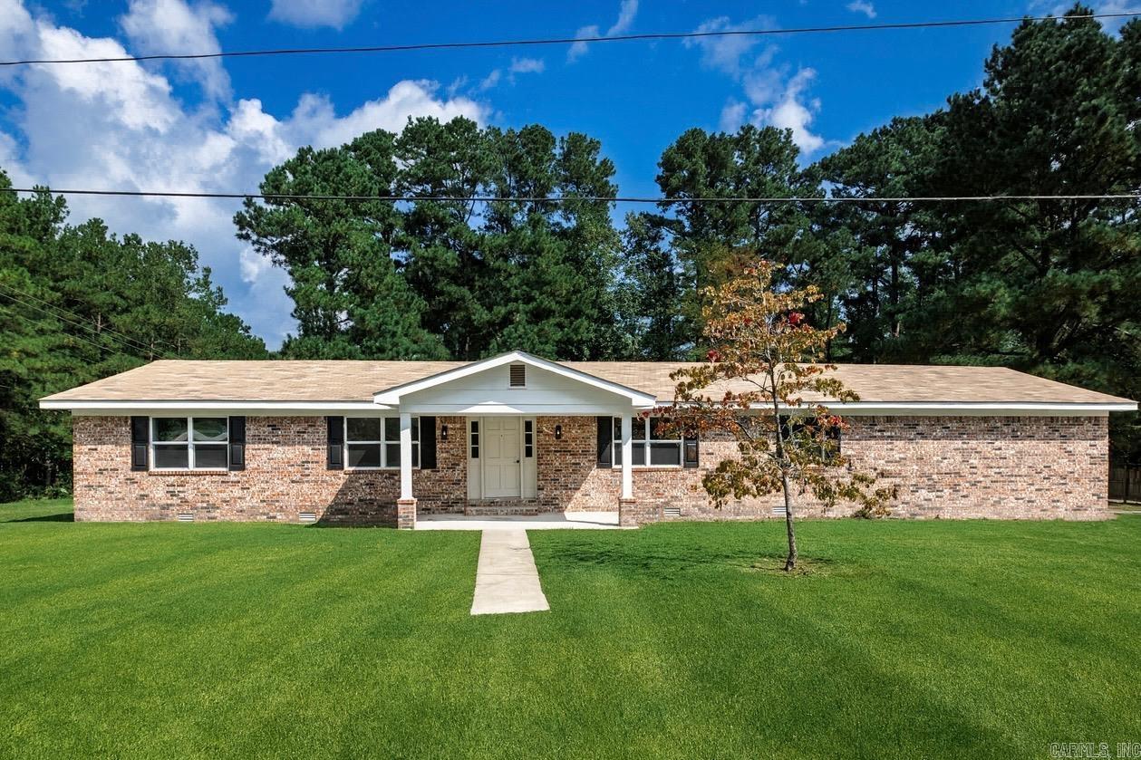 2 Western Hills Drive Arkadelphia, AR 71923