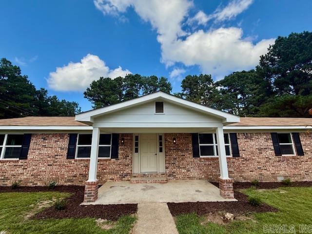 2 Western Hills Drive Arkadelphia, AR 71923
