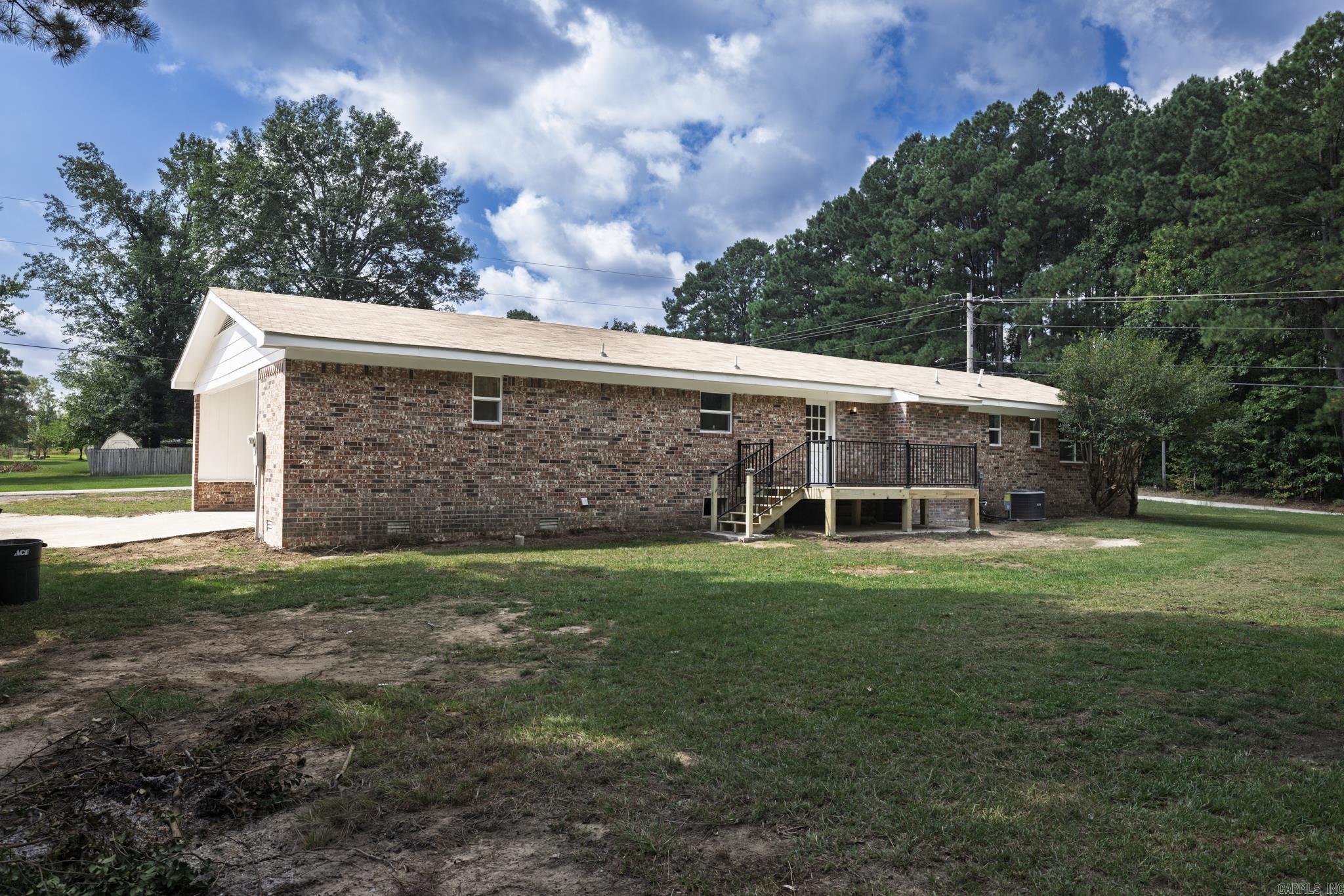 2 Western Hills Drive Arkadelphia, AR 71923