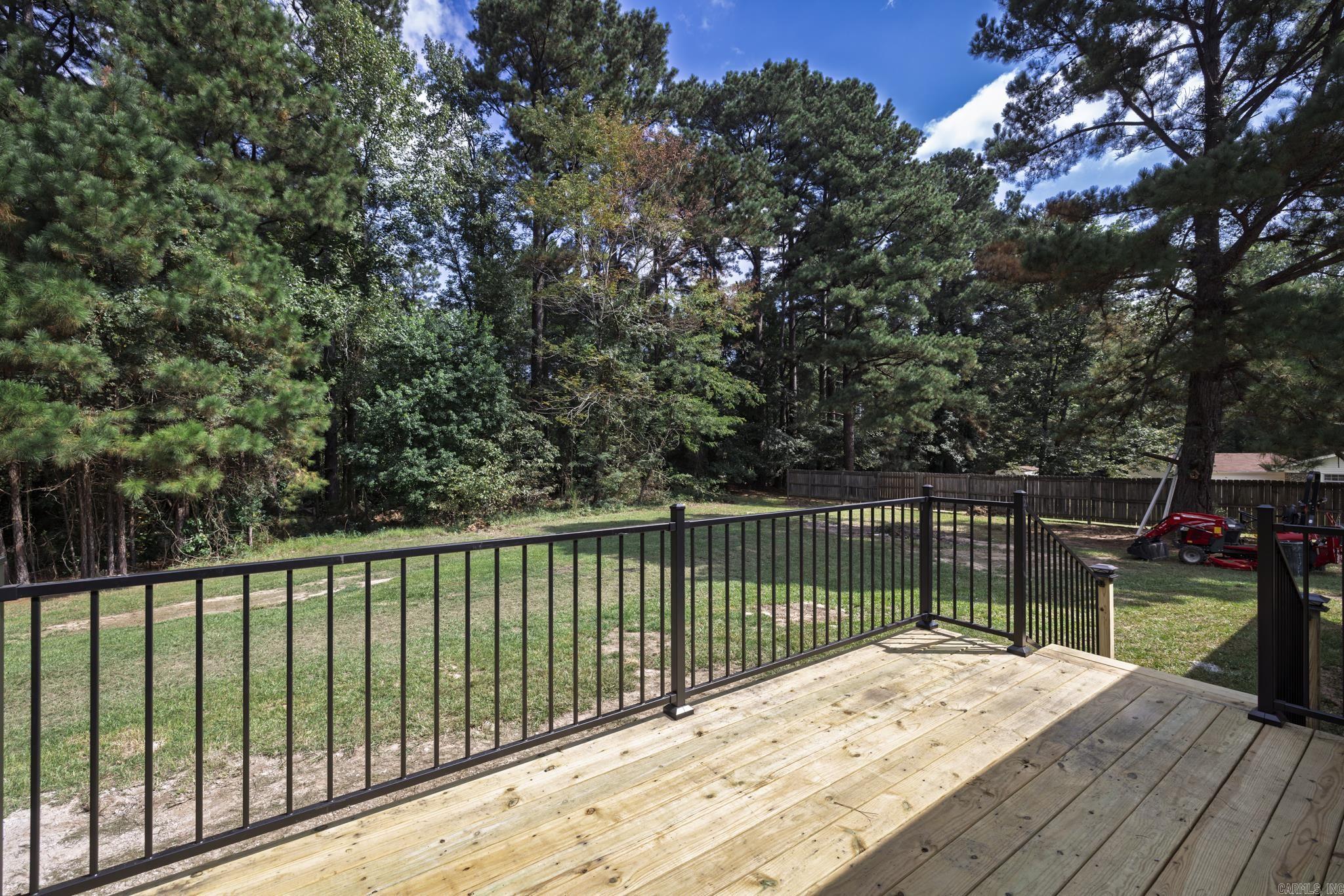 2 Western Hills Drive Arkadelphia, AR 71923