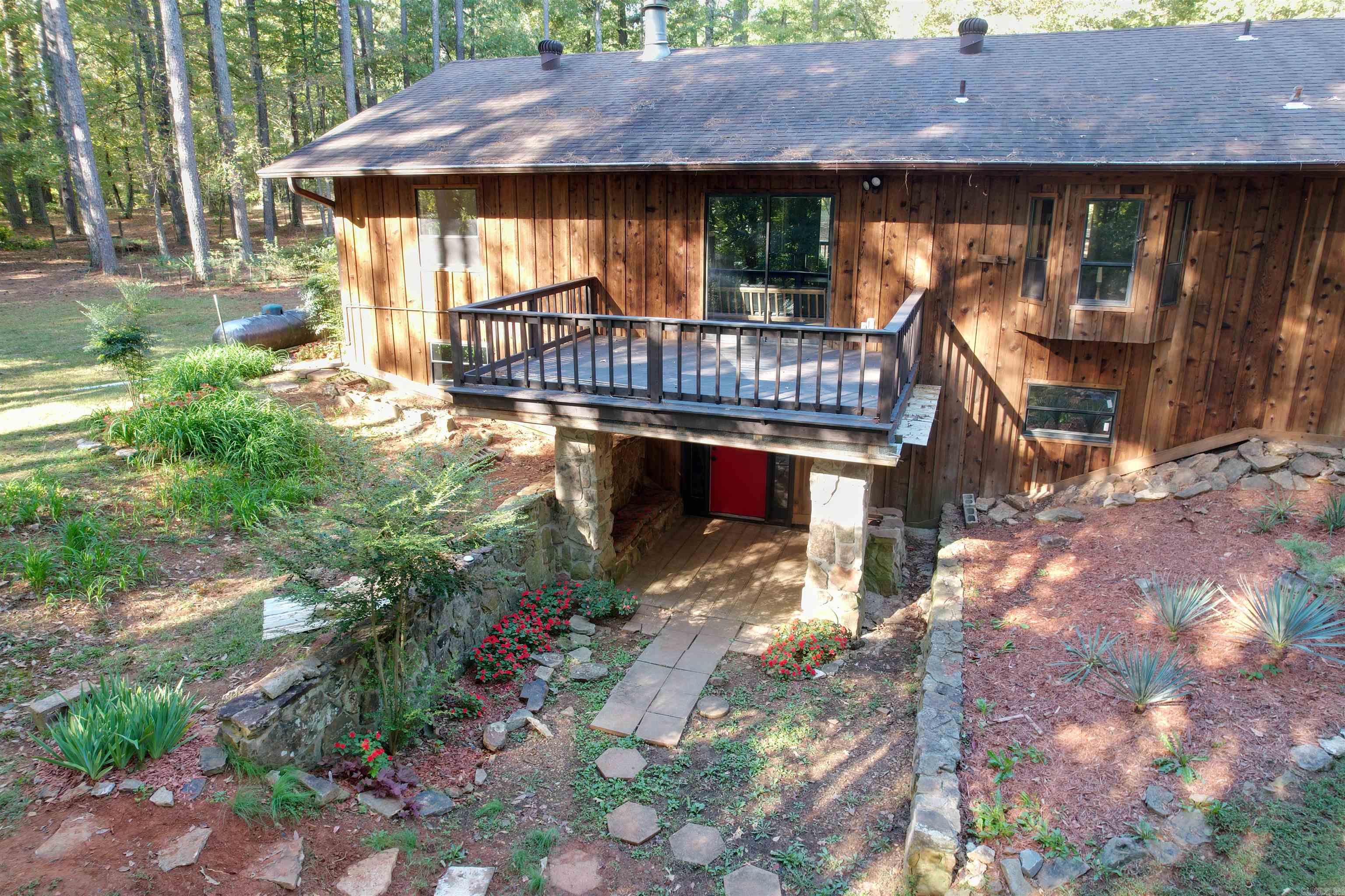 165 Sunset Country Lane Lonoke, AR 72086