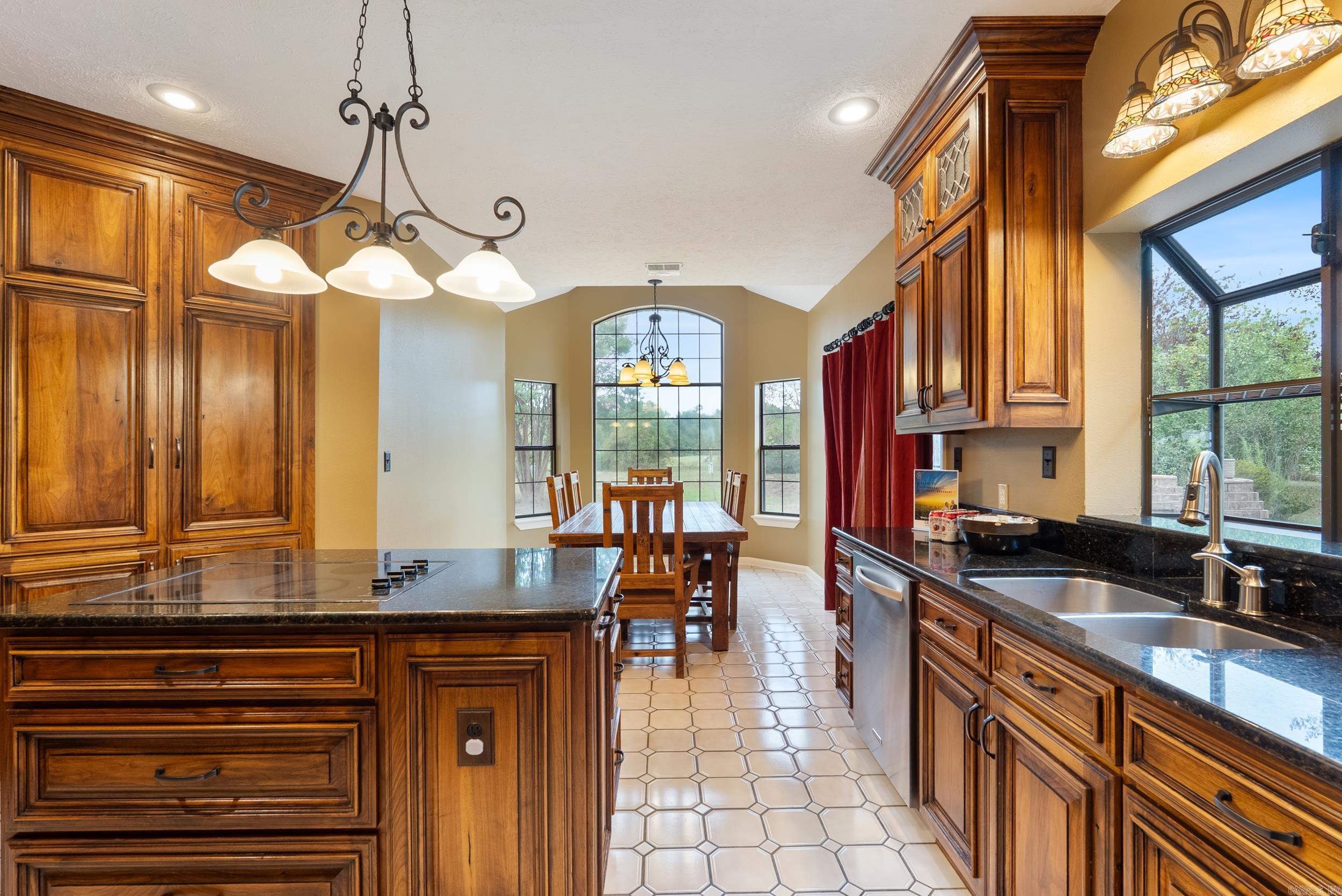 2 Memory  Hattieville, AR