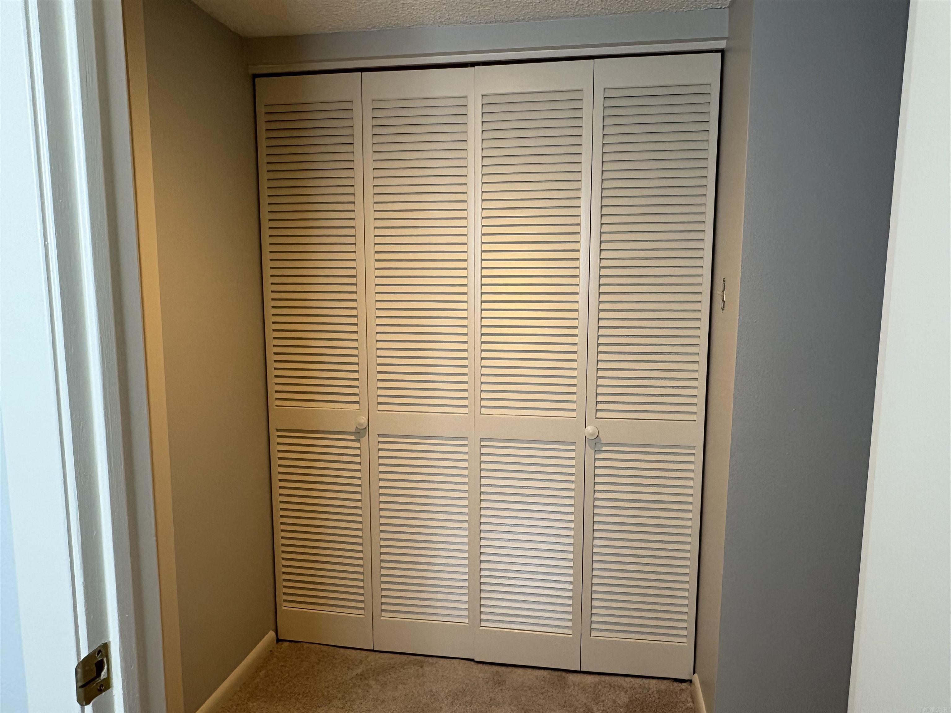 142 Lake Hamilton Drive Hot Springs, AR 71913