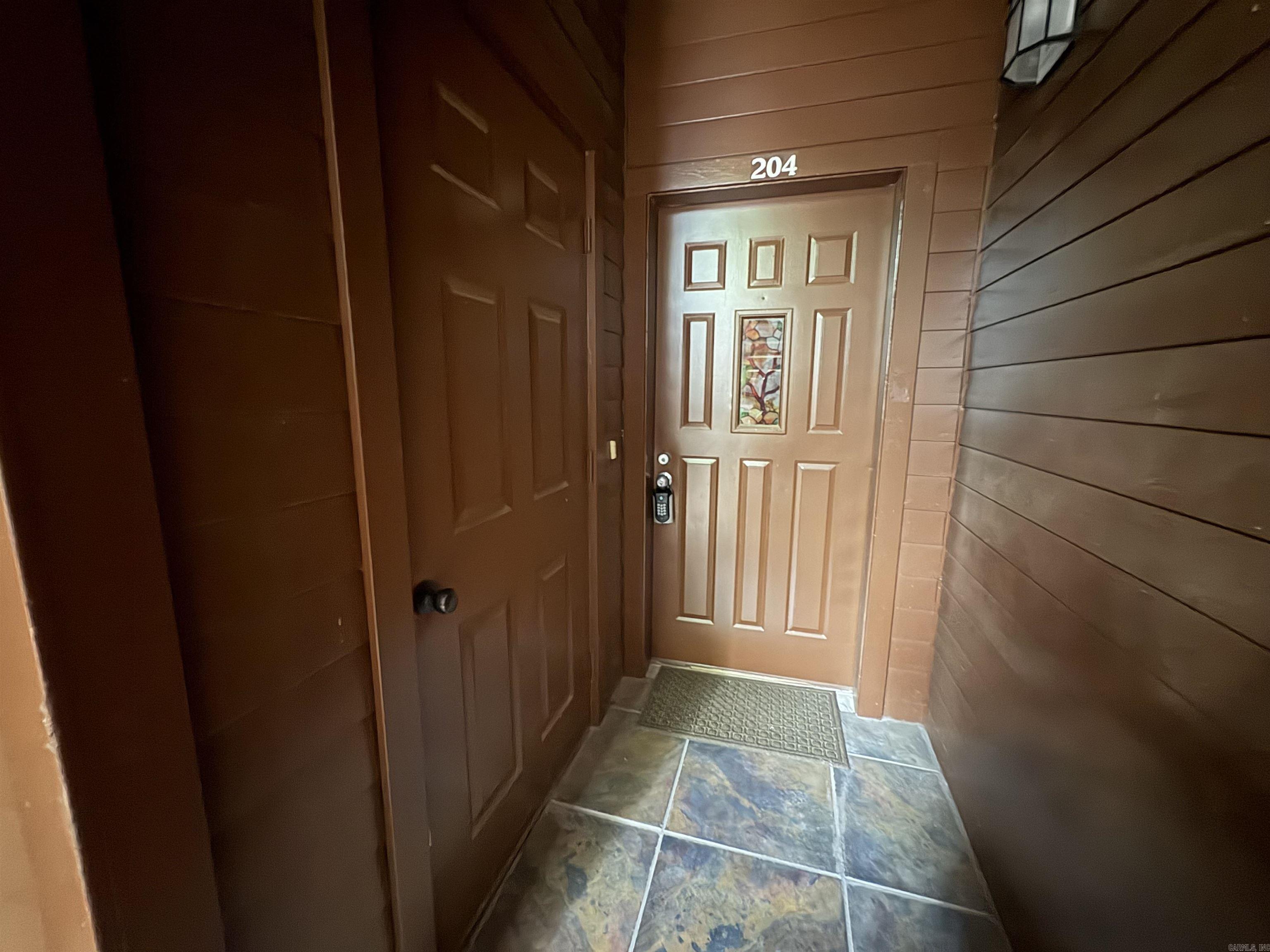 142 Lake Hamilton Drive Hot Springs, AR 71913