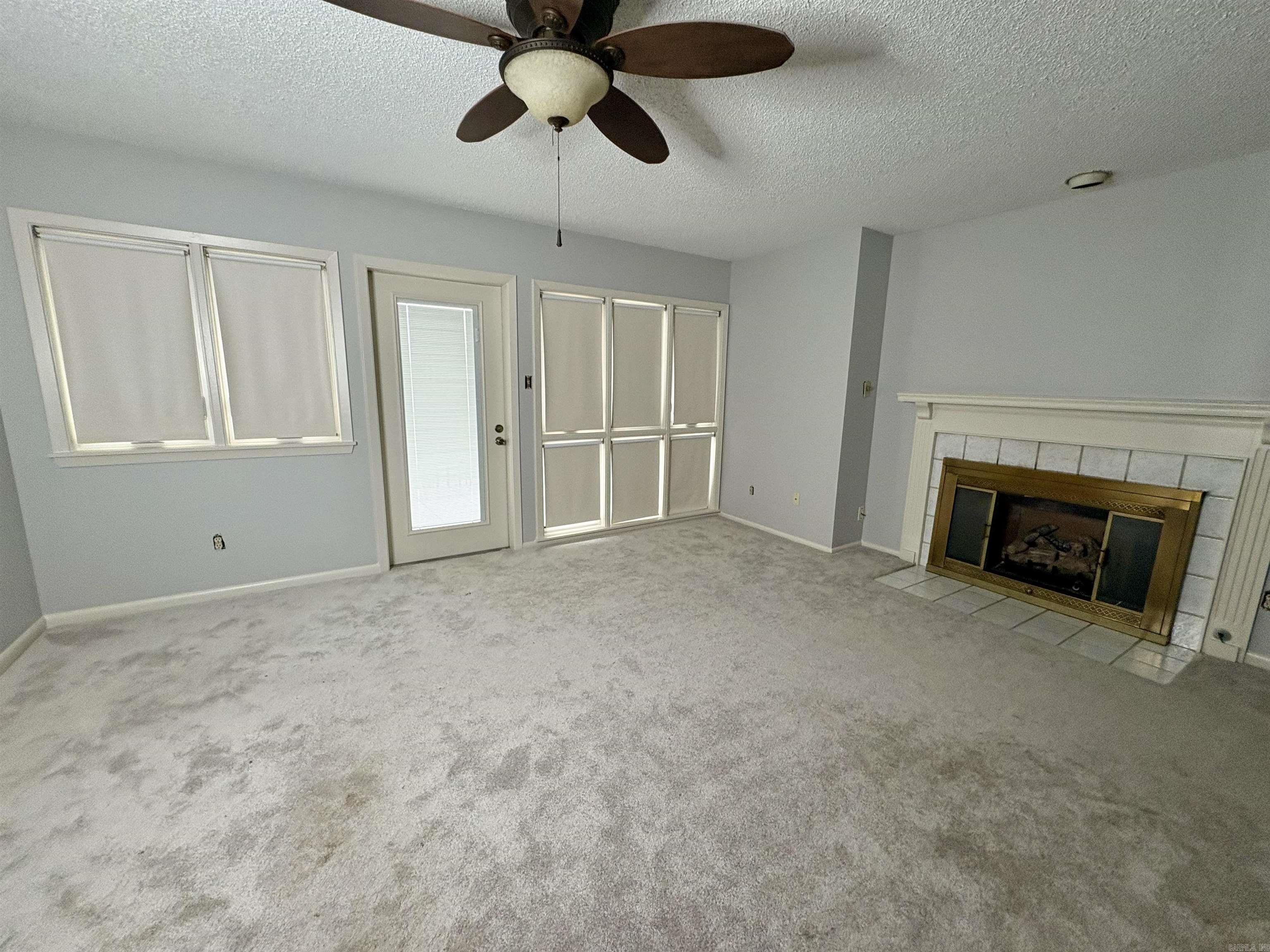 142 Lake Hamilton Drive Hot Springs, AR 71913