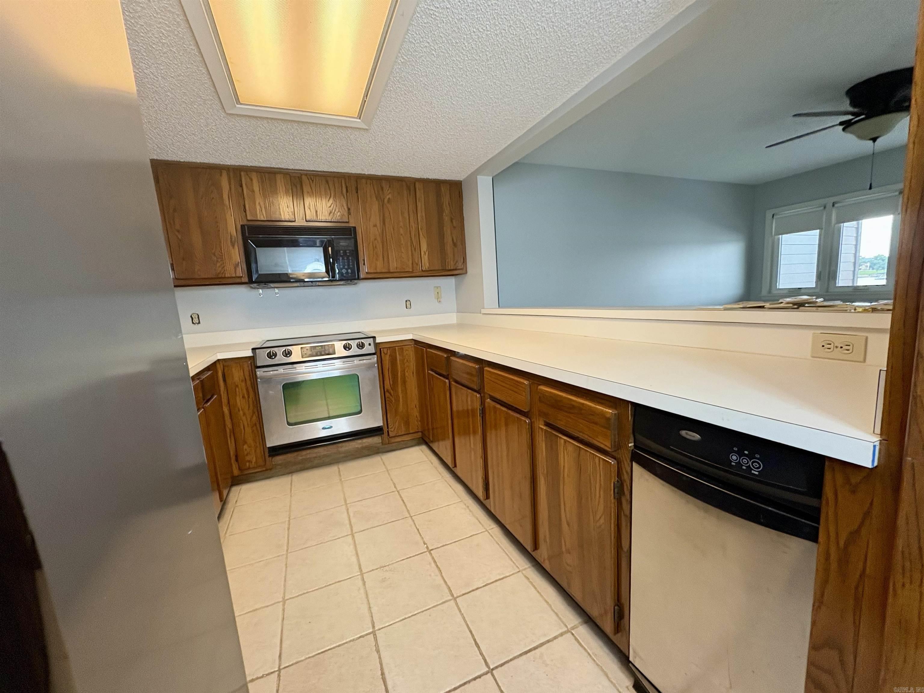 142 Lake Hamilton Drive Hot Springs, AR 71913