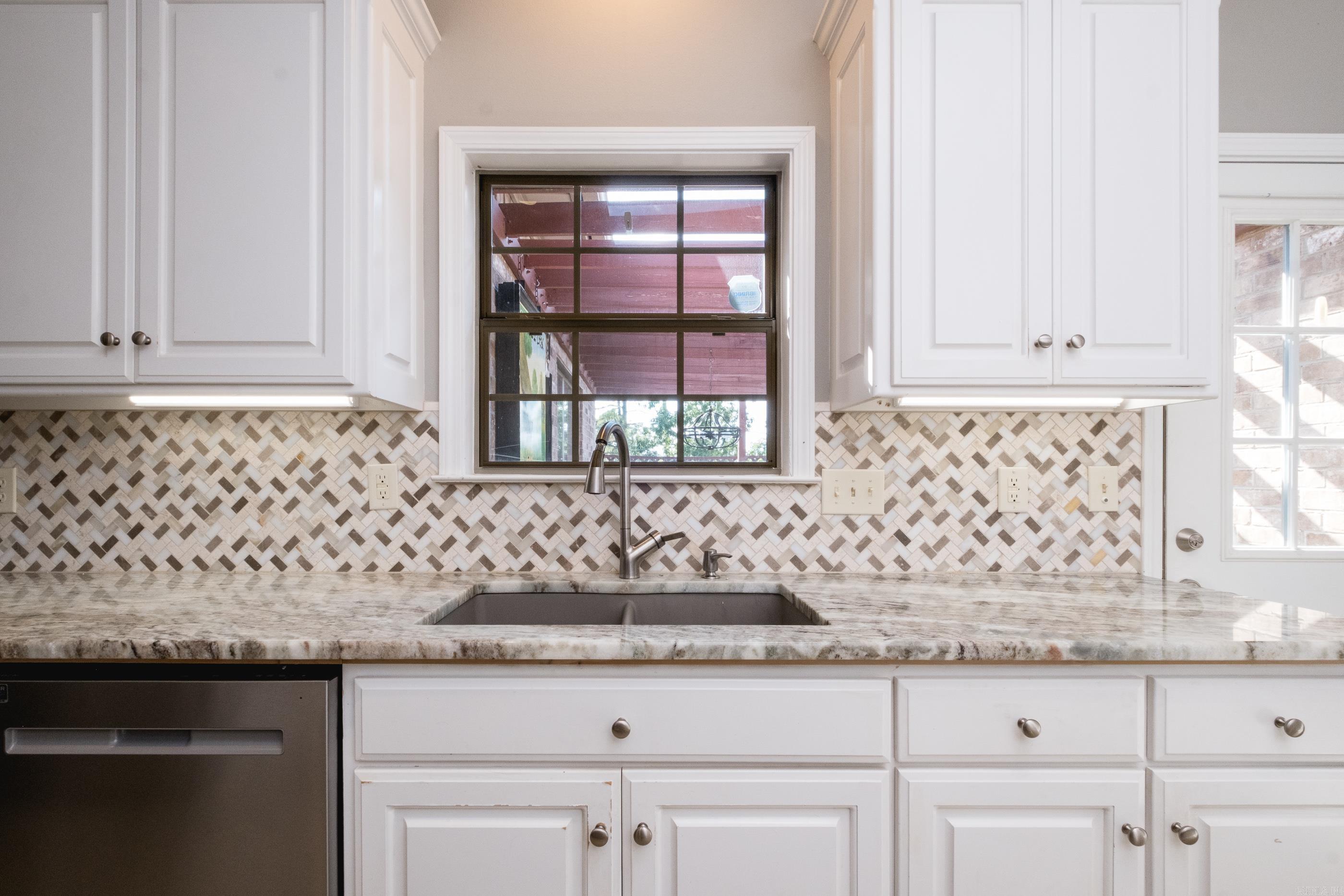 73 Reservoir Heights  Little Rock, AR