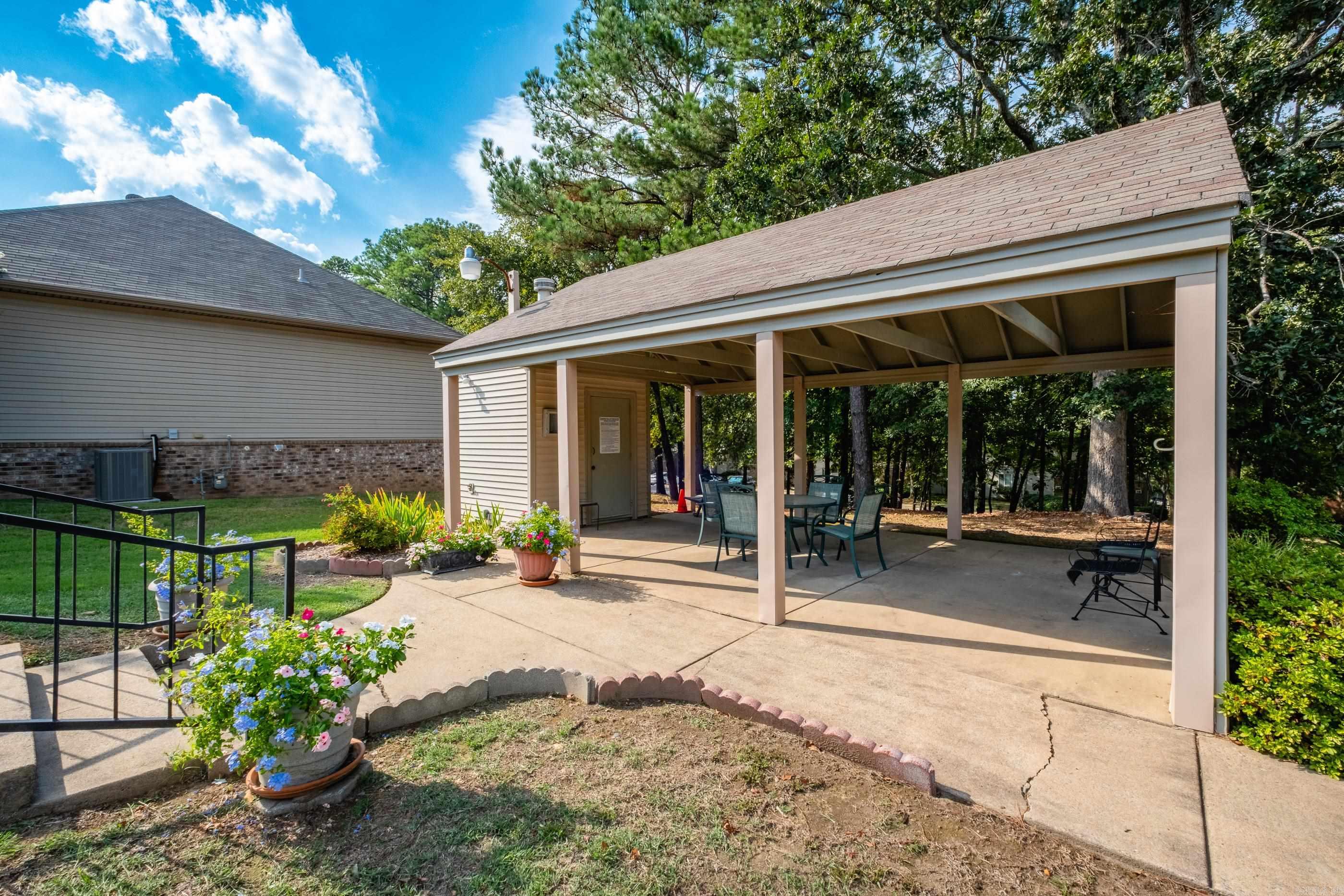 73 Reservoir Heights  Little Rock, AR