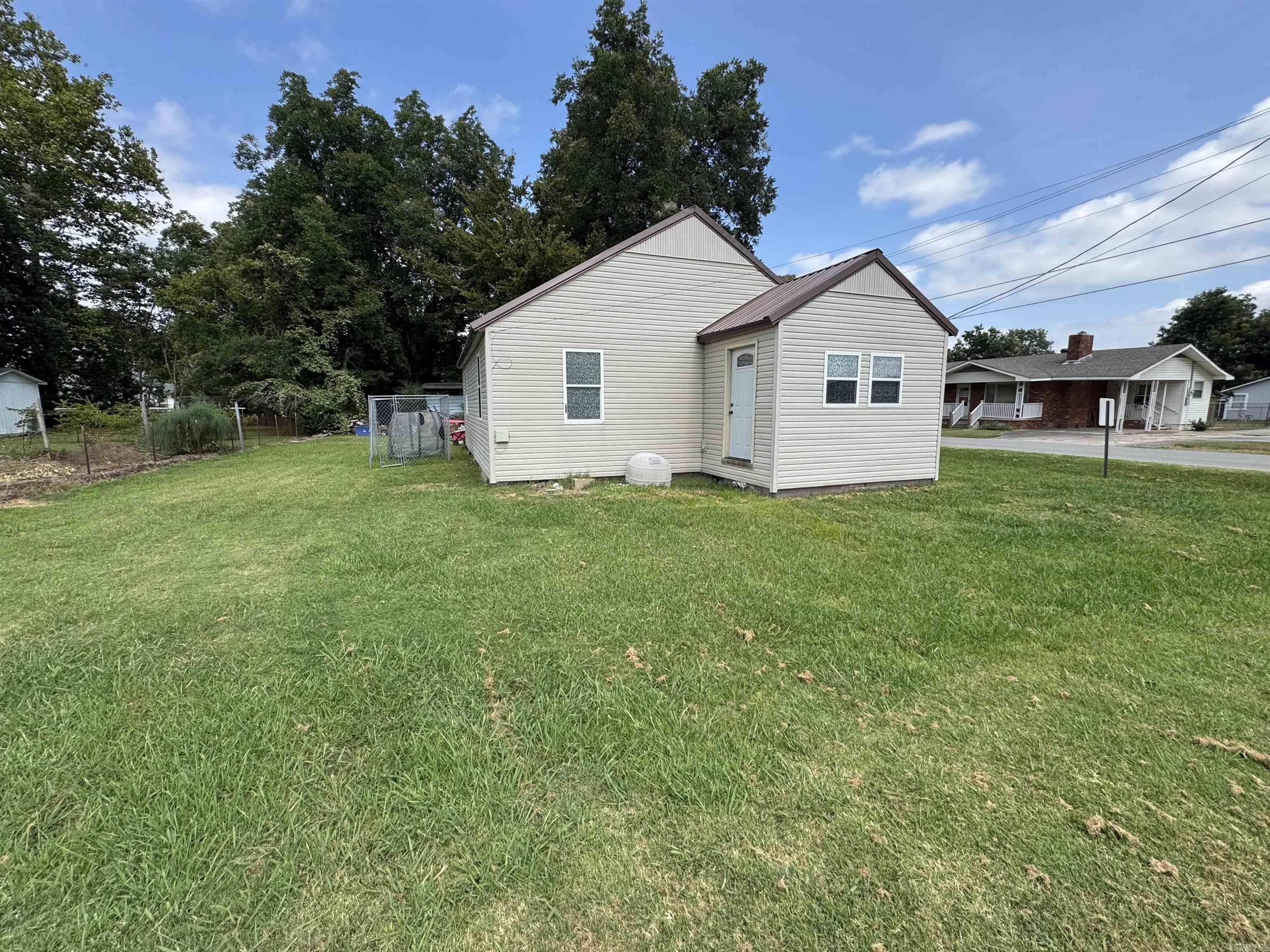 487 S Garfield  Piggott, AR