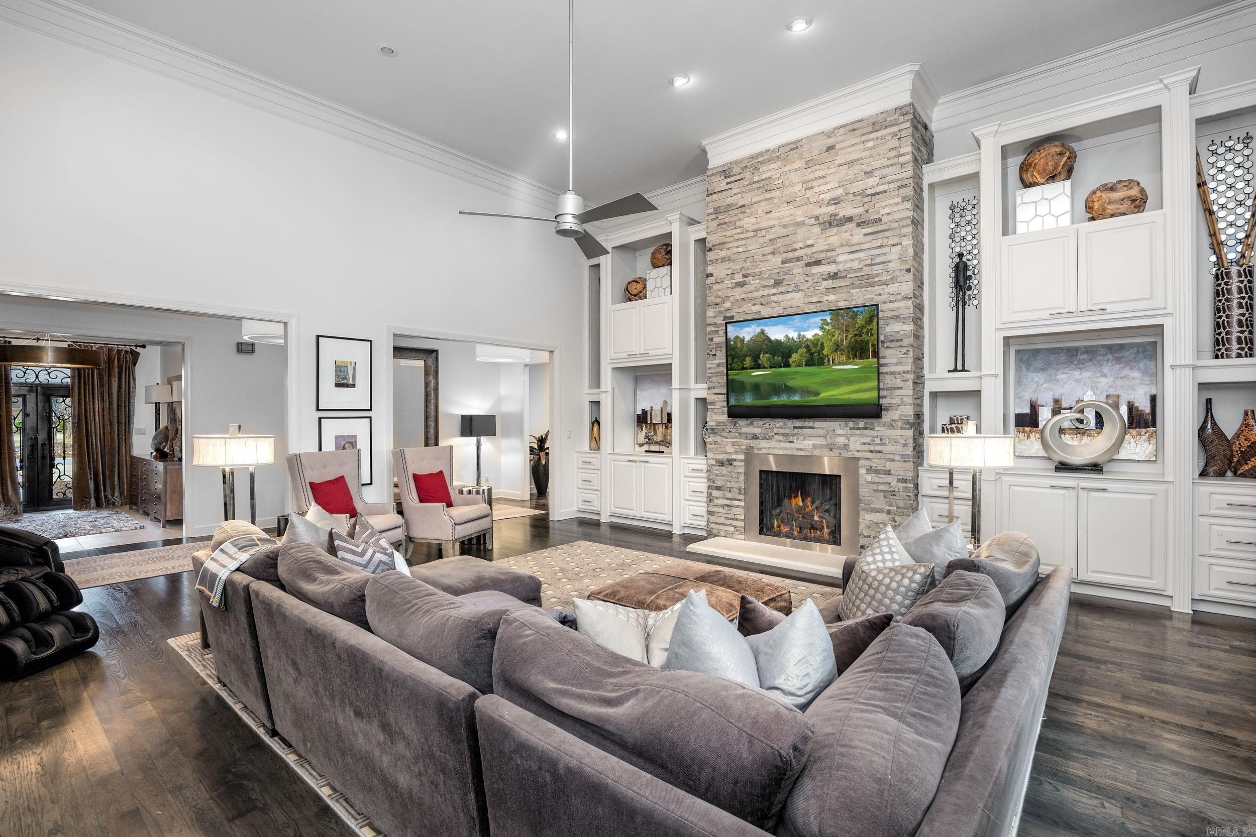 14 Sologne  Little Rock, AR