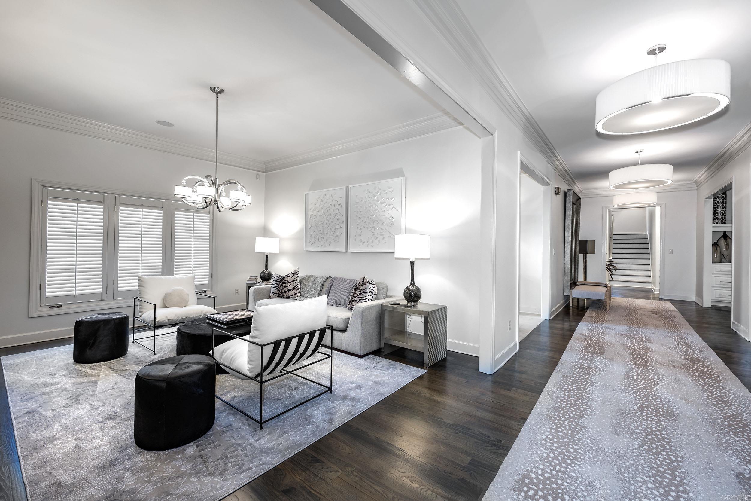 14 Sologne  Little Rock, AR