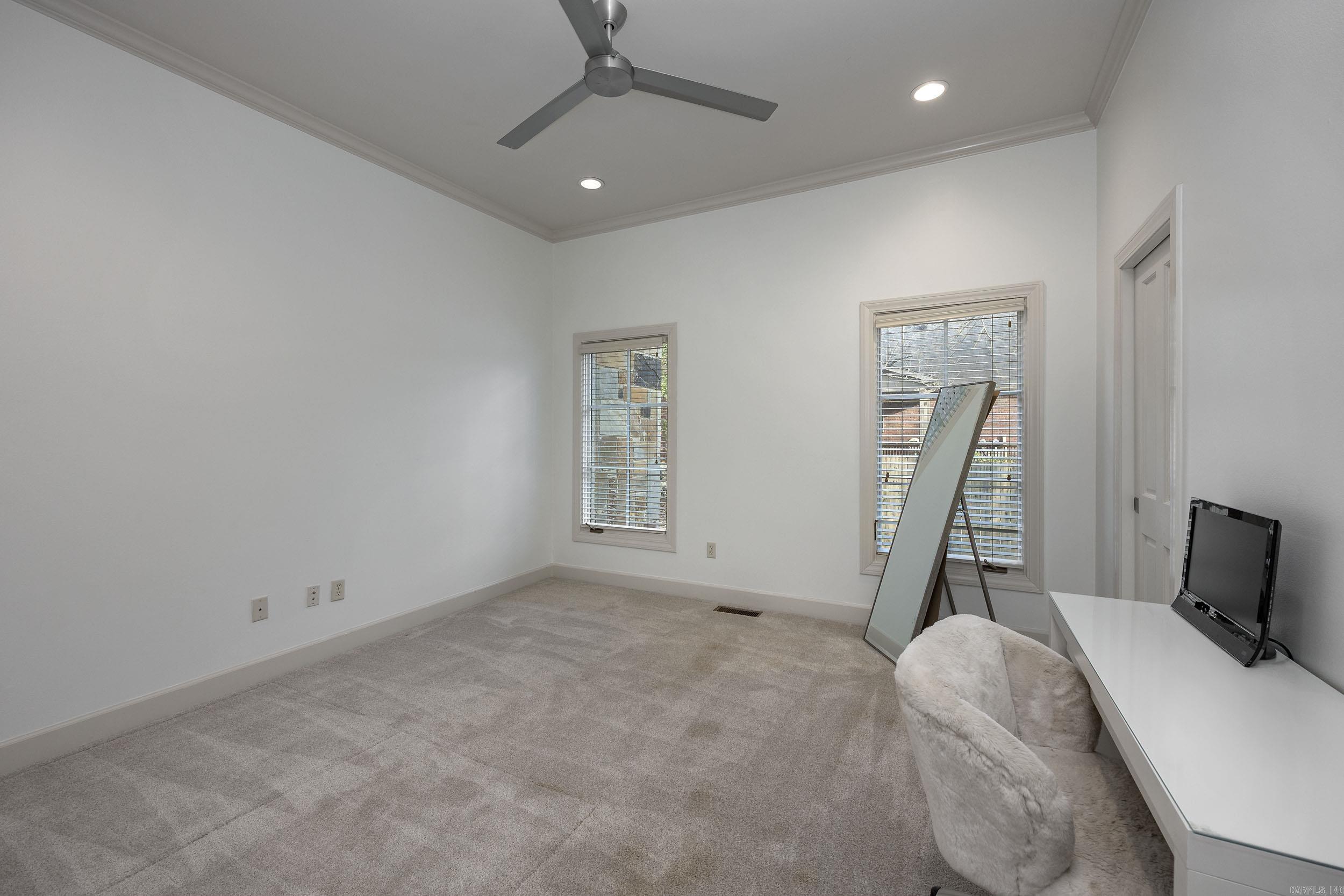 14 Sologne  Little Rock, AR